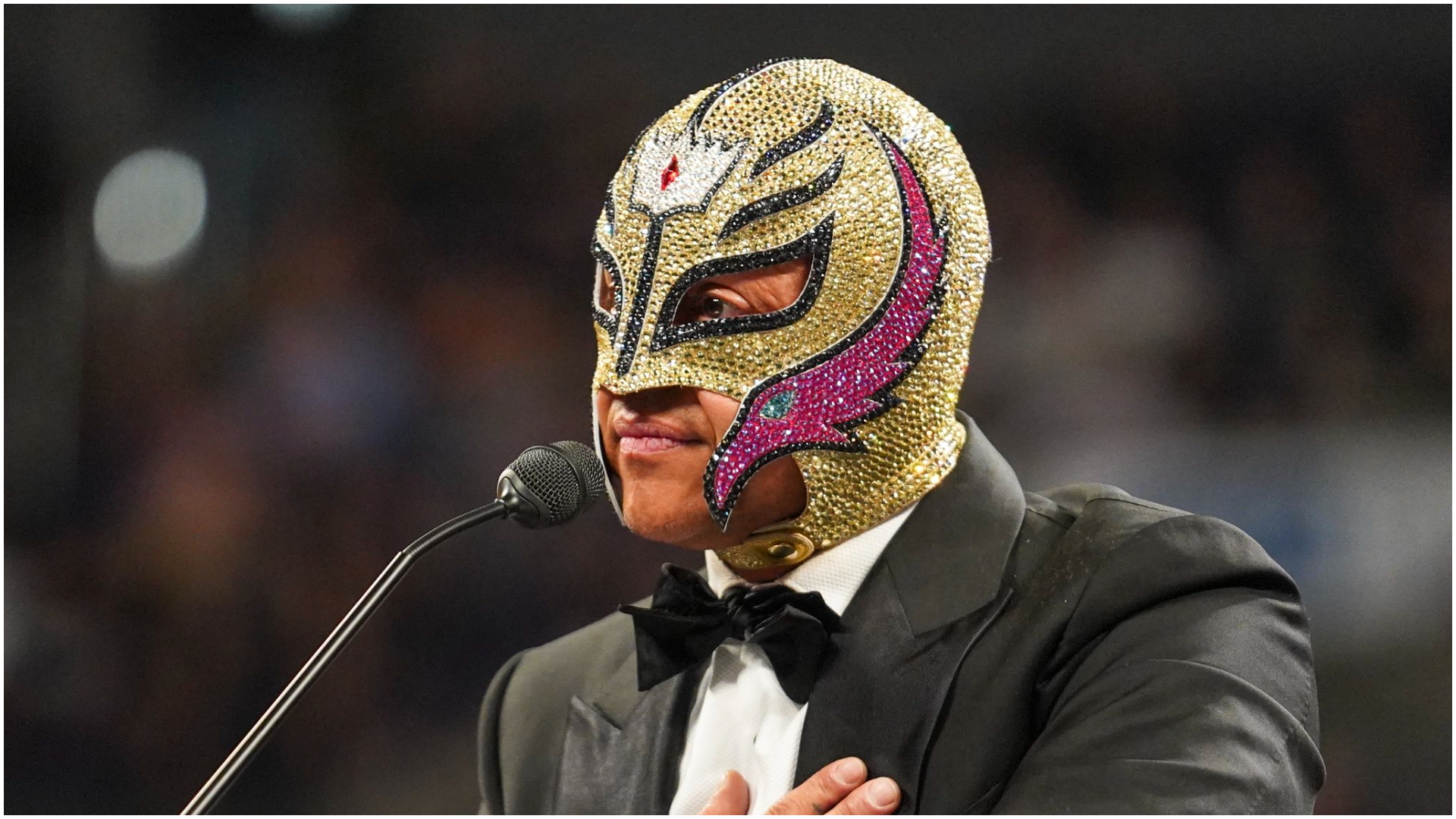 El luchador mexicano Rey Mysterio fue inducido al Hall of Fame de WWE. [Twitter/@reymysterio]
