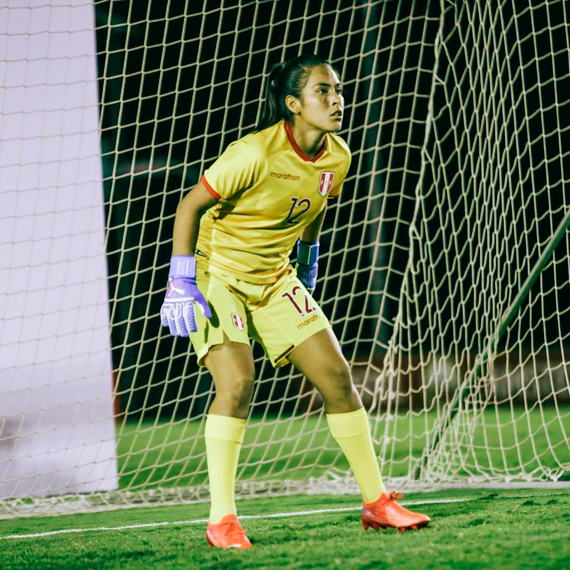 Soñó con jugar como delantera y terminó como un pilar fundamental en el arco de la selección de Perú (Foto: Instagram)