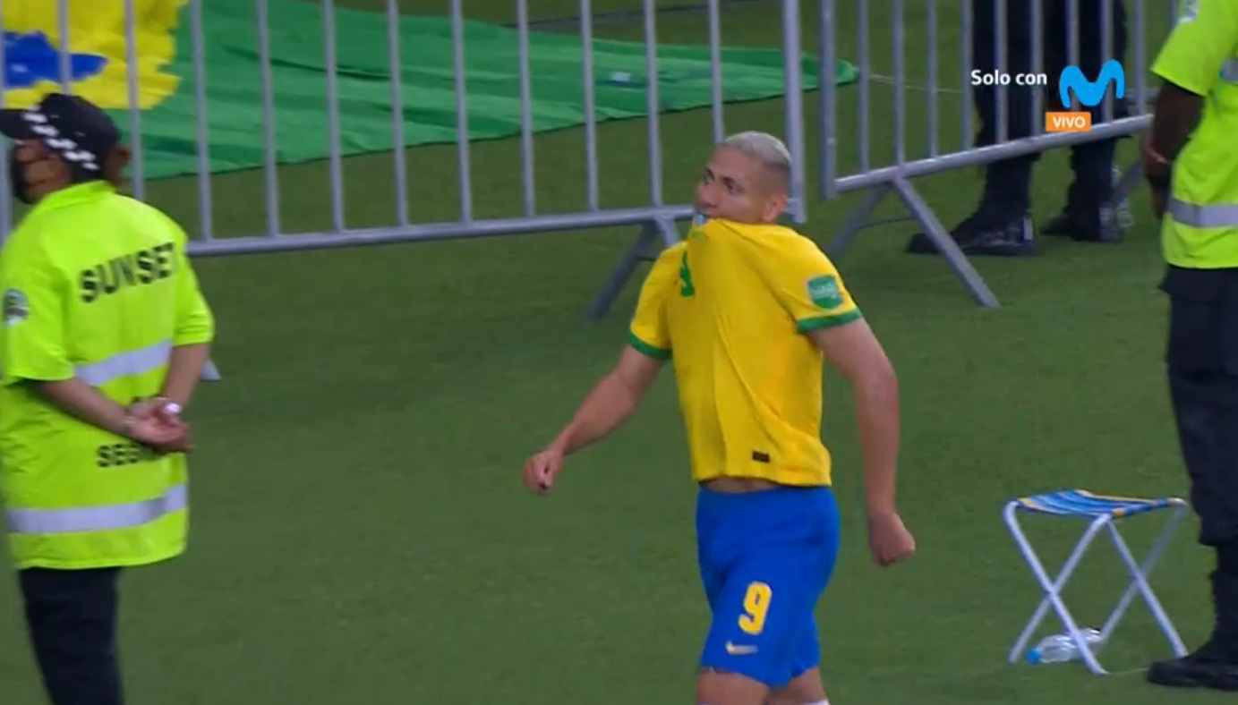 Video) Richarlison scores Brazil's fourth goal to finish off a 4-0 beatdown  of Peru