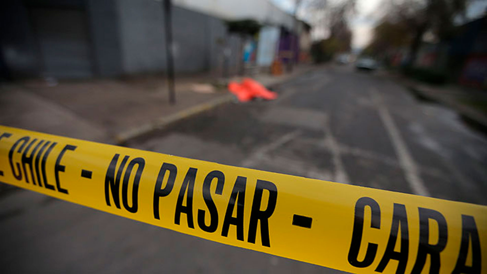 Hallaron un cadáver con signos de tortura entre bolsas de basura en el sur de Bogotá