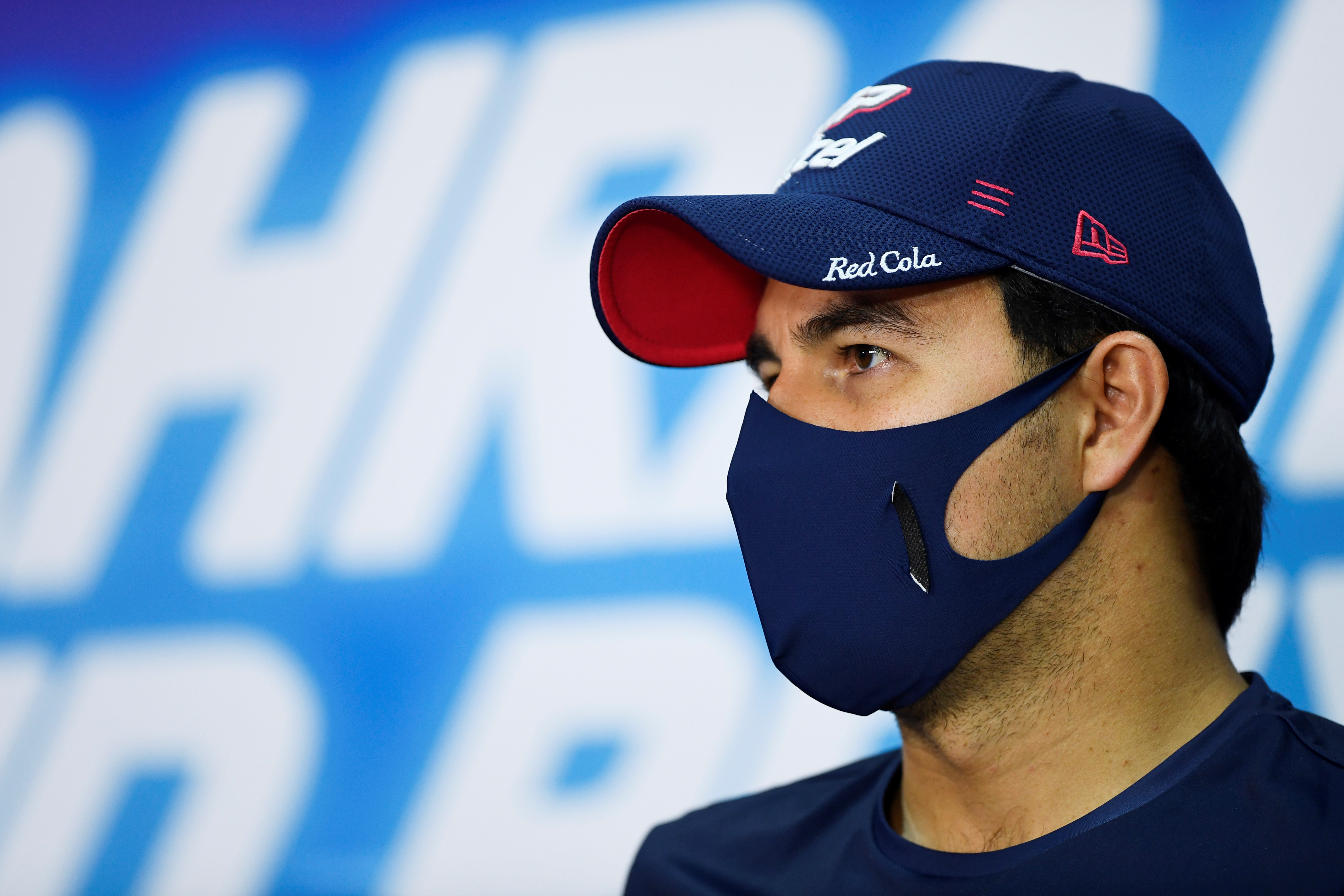 Sergio Pérez reiteró las opciones que tienen para el siguiente año (Foto:  FIA/Reuters)