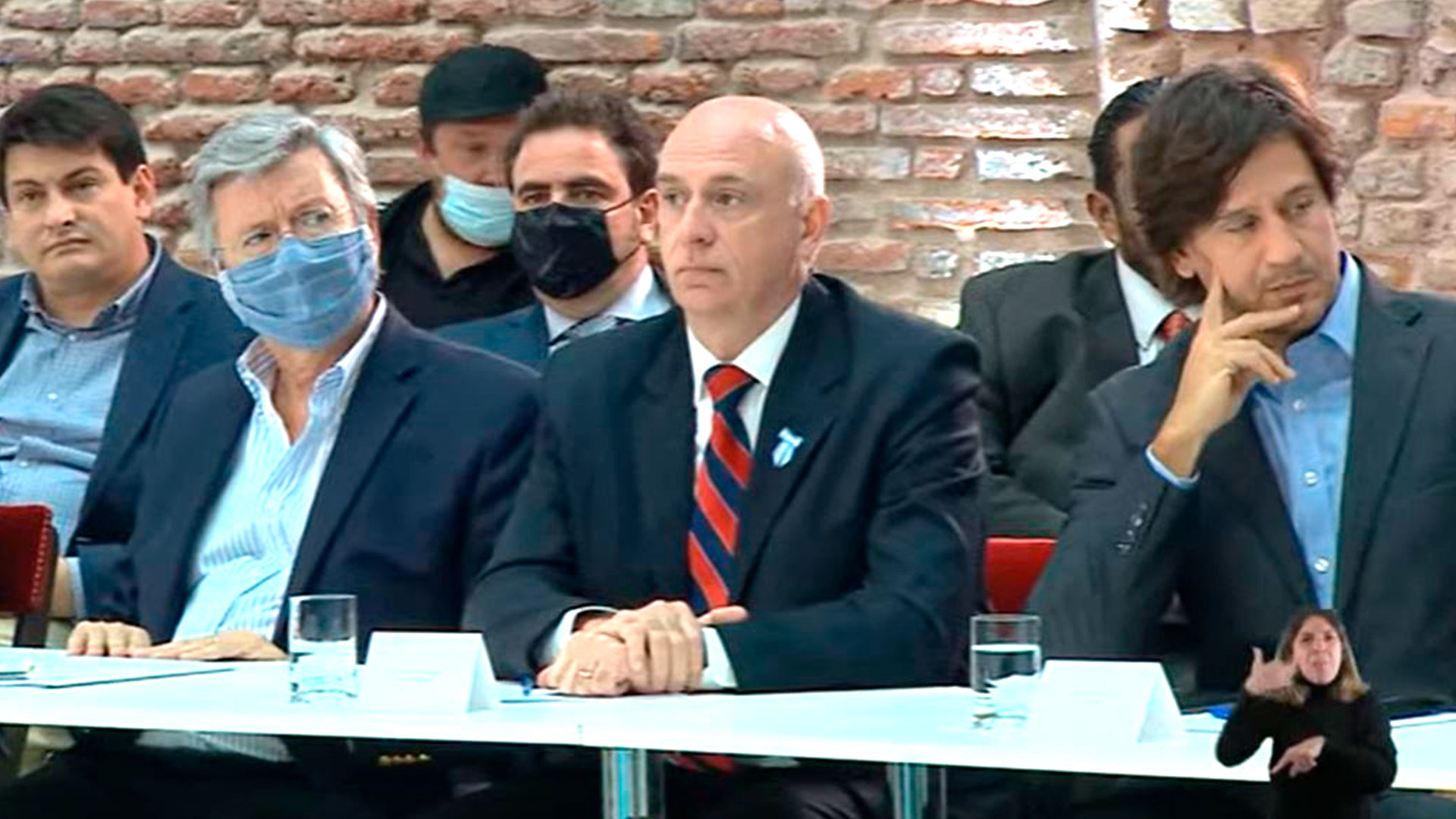 Alejandro Cerviño (Raizen), Daniel de Nigris (Exxon) y Pablo Vera Pinto (VISTA)