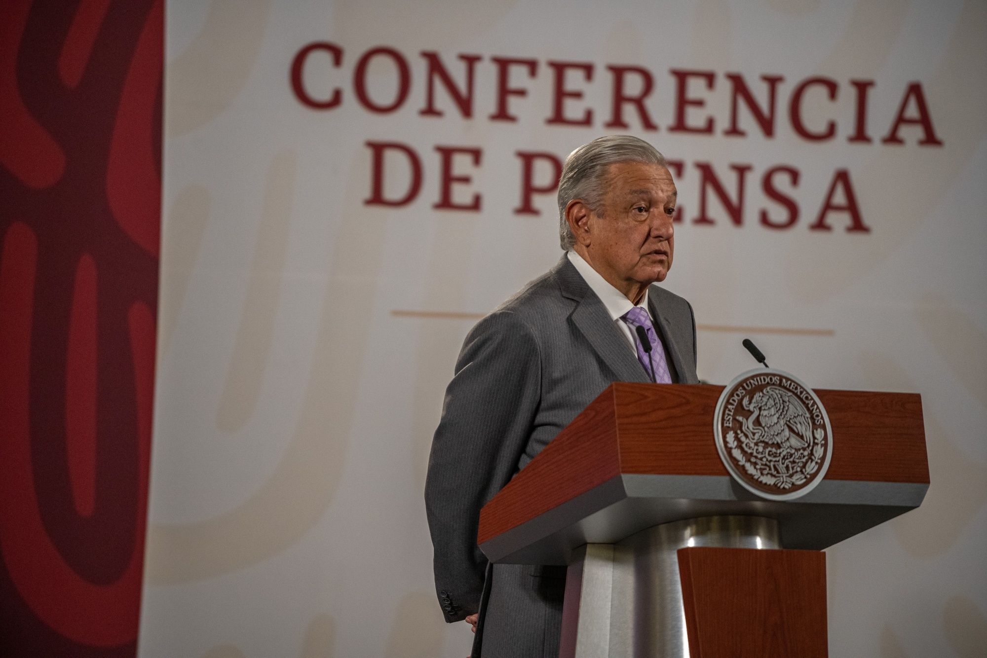El presidente de México, Andrés Manuel López Obrador, habla durante una conferencia de prensa en Ciudad de México. (Foto: Alejandro Cegarra)