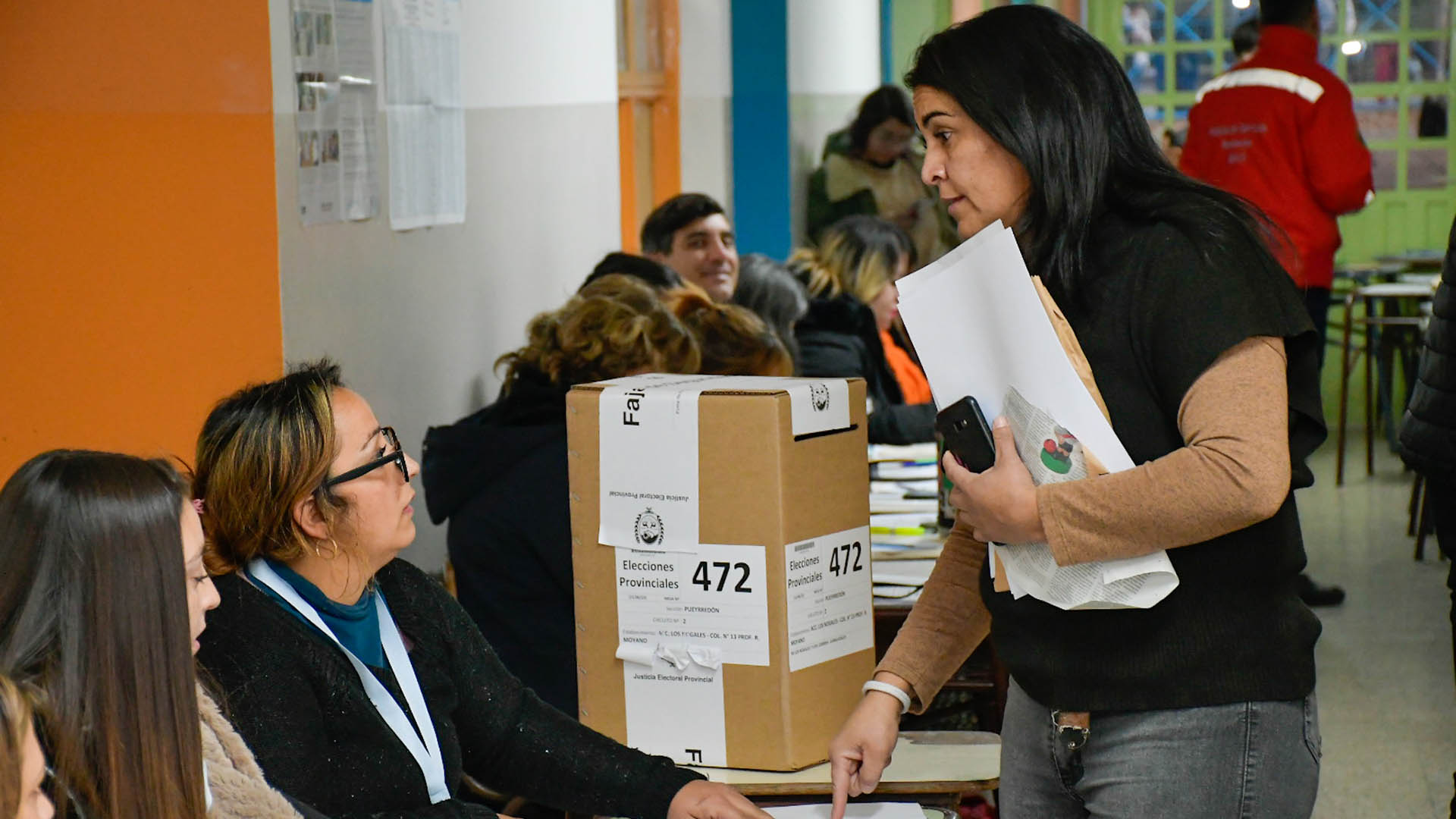 Los comicios finalizaron a las 18