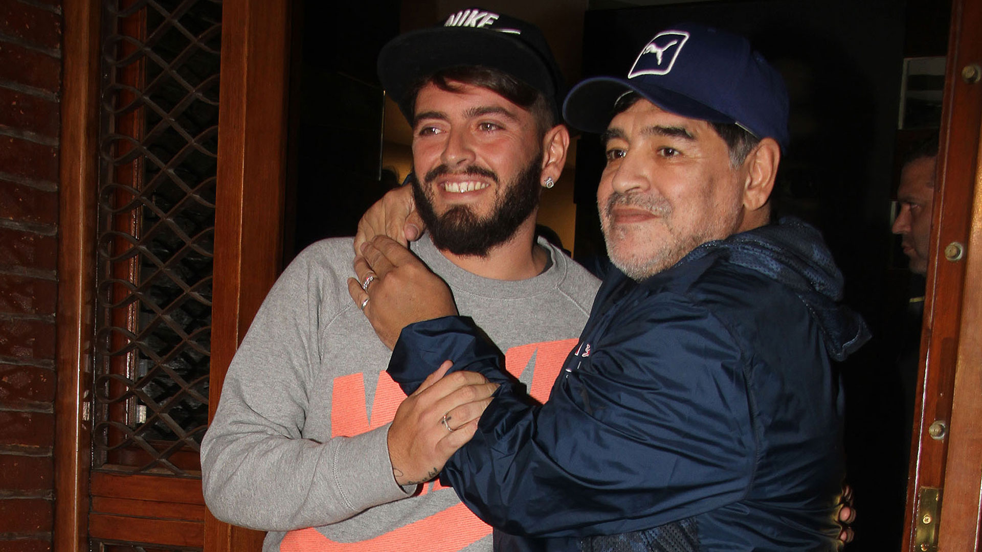 Diego Maradona padre e hijo