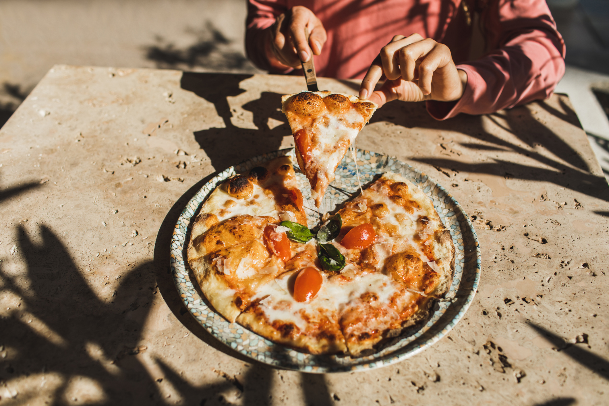 9 innovadoras recetas de pizza para deleitarse con amigos