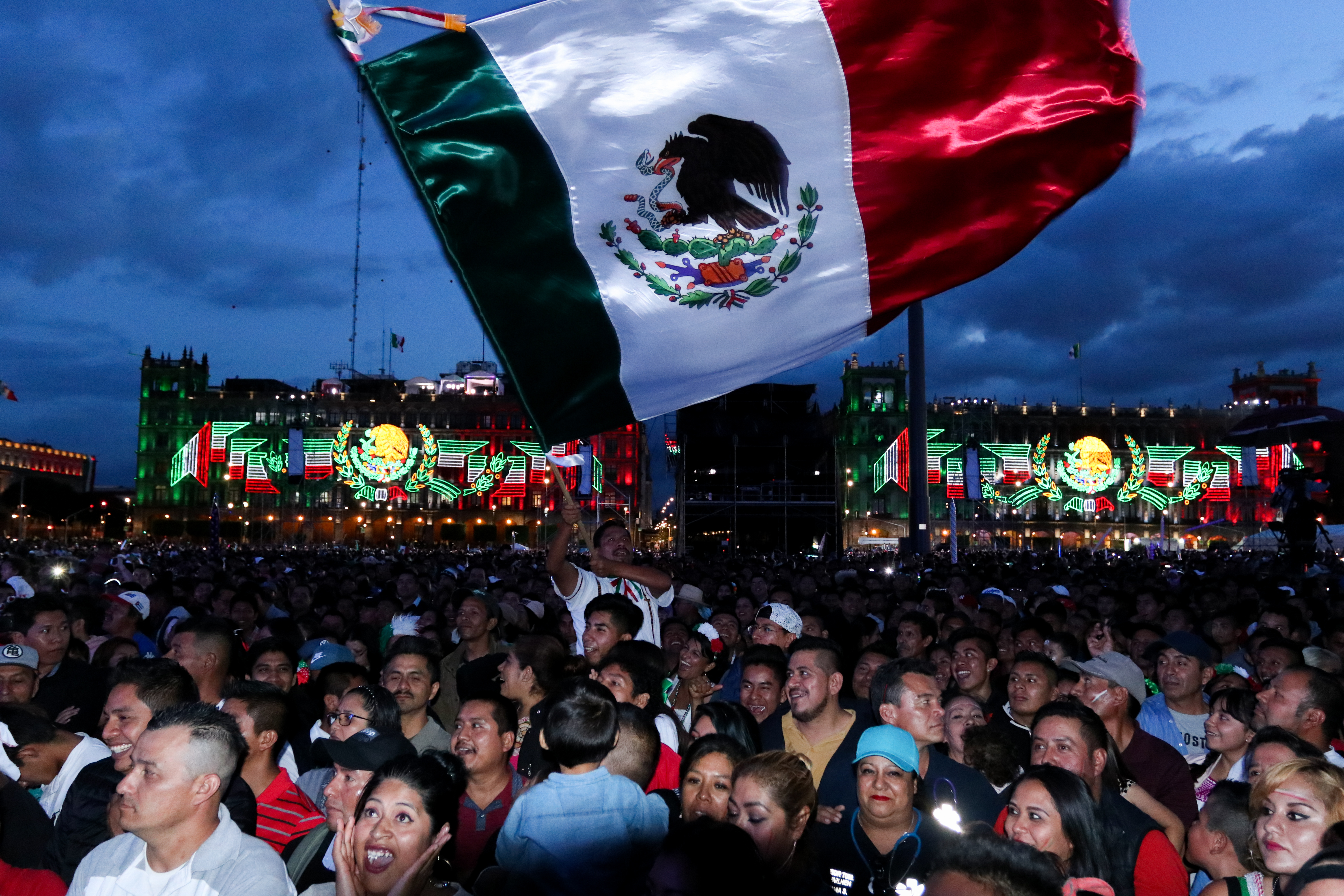 La mayoría de Morena rechazó la propuesta: la oposición buscaba que el Congreso de la Ciudad de México hiciera un llamado para cancelar los festejos por el Día de la Independencia en el Zócalo capitalino (Foto: Galo Cañas/Cuartoscuro.com) 