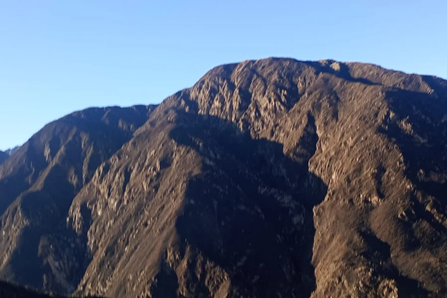 Sin llamas ni columnas de humo: el fuego en La Rioja qued&oacute; bajo control y el operativo contin&uacute;a con vigilancia