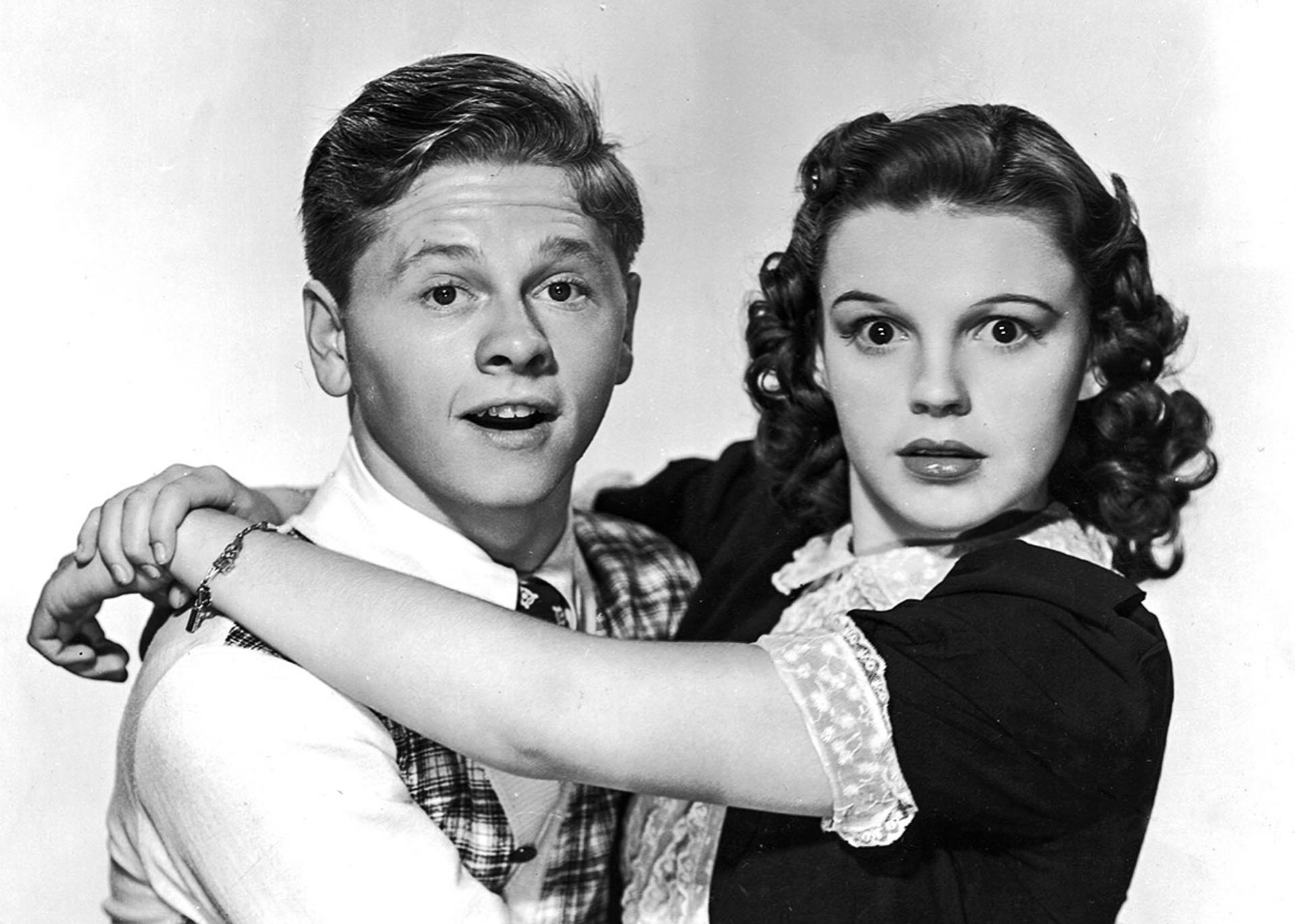 Judy Garland with Mickey Rooney, were great friends from their youth since both began their artistic careers at the same time, in addition to acting together in several films Photo: (Archive / Getty Images)
