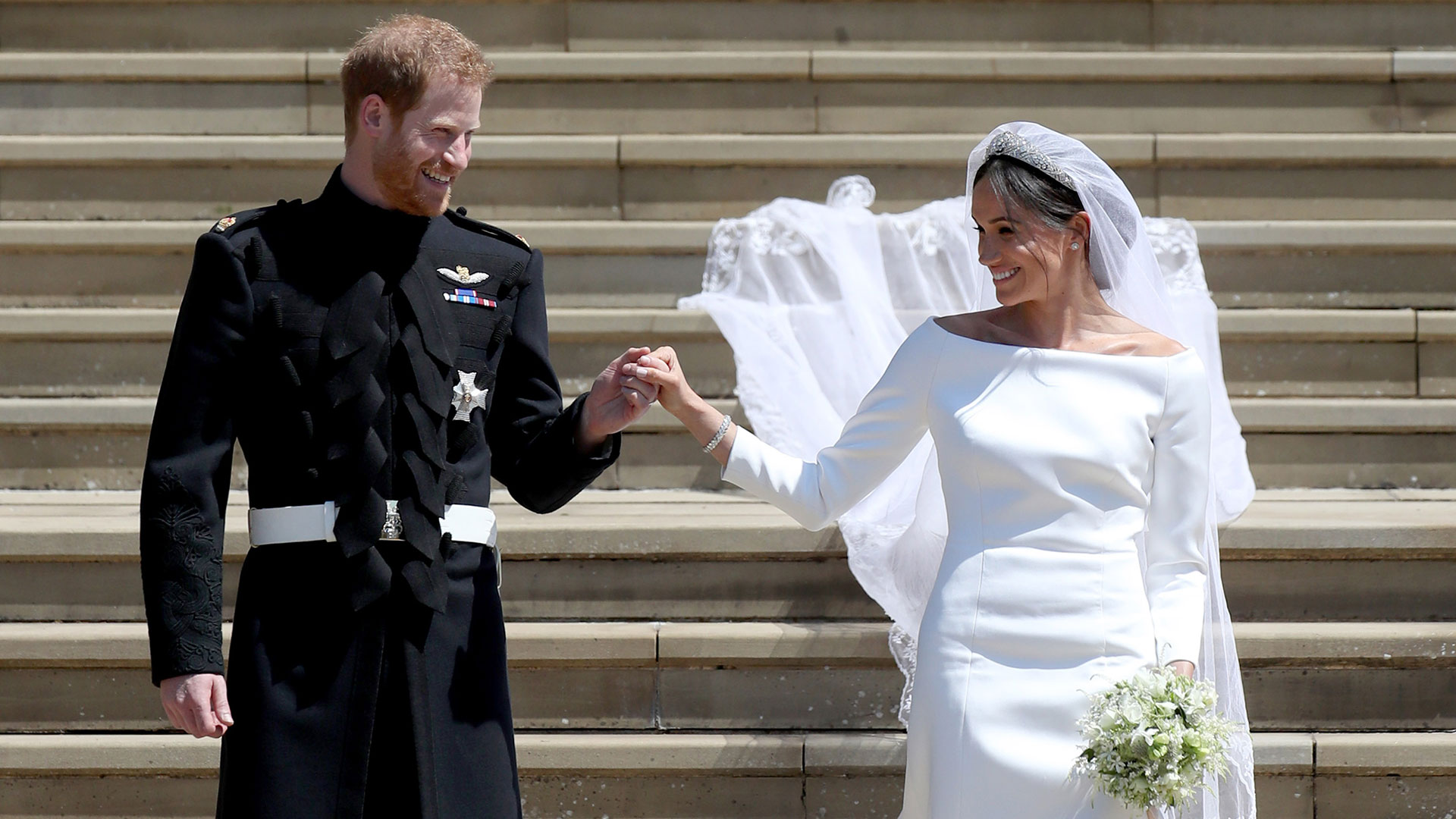A 5 años de la boda de Harry y Meghan: del soplo de aire fresco para la monarquía británica a la tormenta perfecta