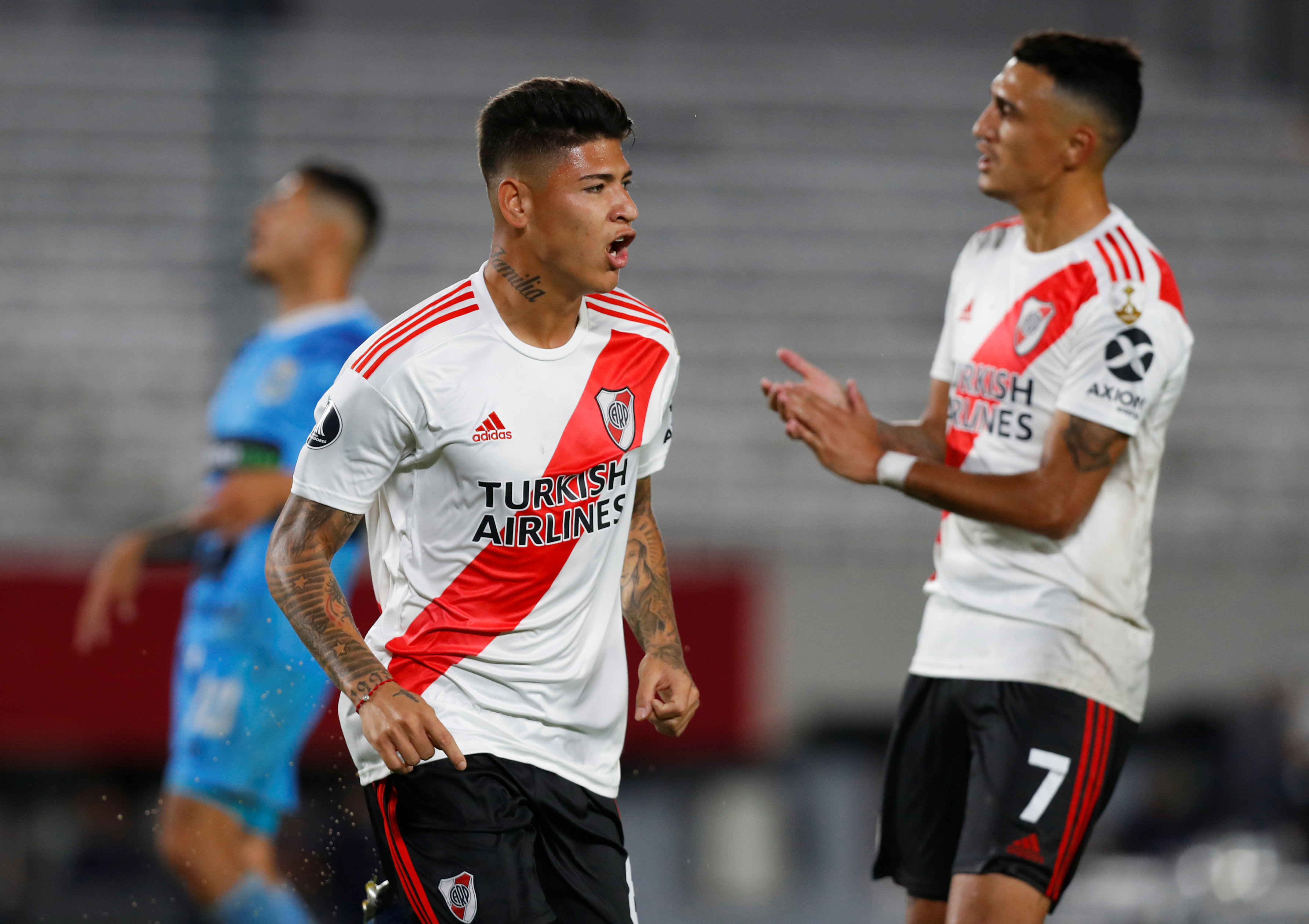 River inició su camino en el Grupo D con una derrota ante Liga de Quito en Ecuador, pero luego se impuso cómodamente ante Binacional de Perú en el Monumental (REUTERS/Agustin Marcarian)