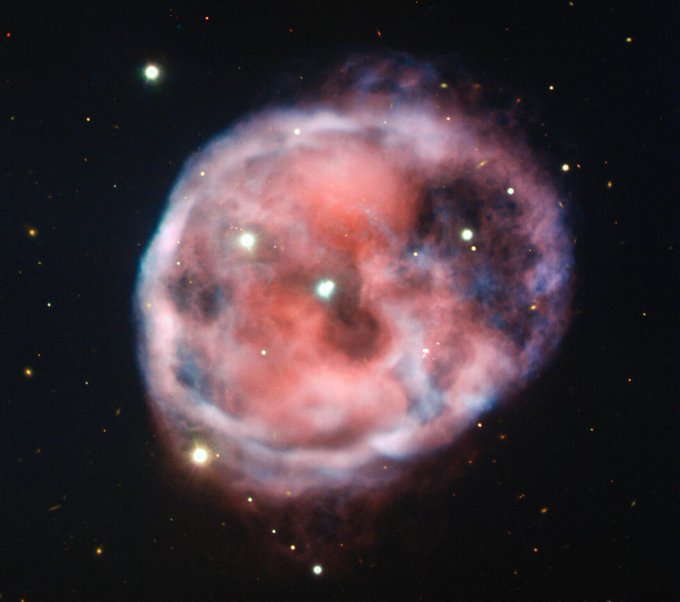 Telescopios terrestres lograron captar esta imagen de un cráneo estelar