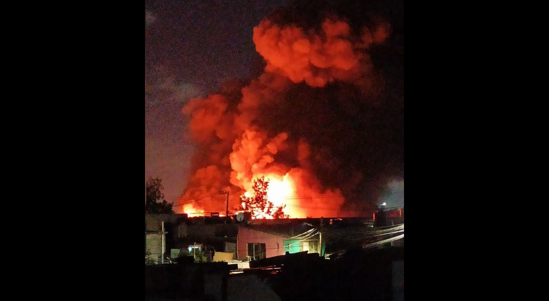 Se Reportó Incendio En Una Fábrica De Solventes En San Juan Ixhuatepec Tlalnepantla Infobae