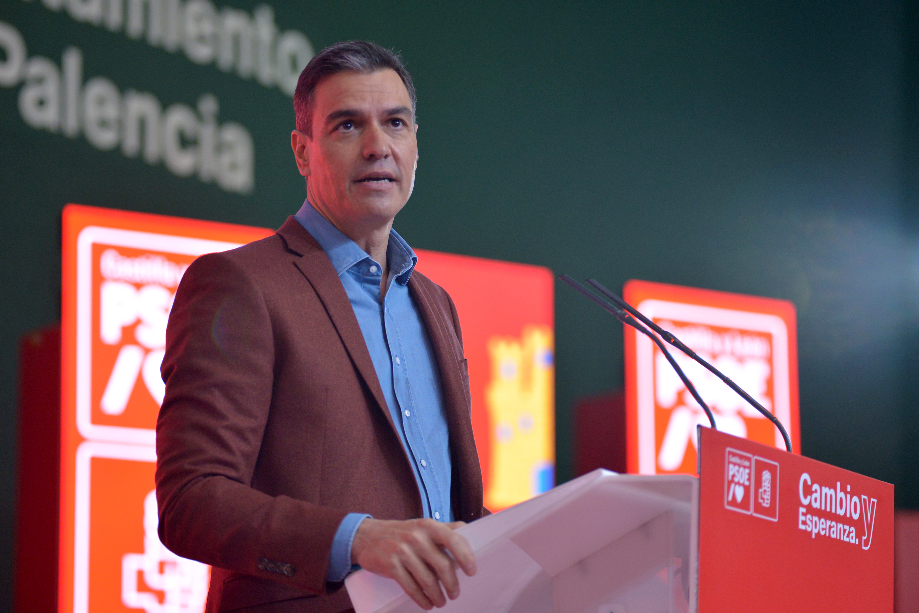 El escándalo pone en aprietos al partido del presidente del gobierno español, Pedro Sánchez (Photogenic/Claudia Alba - Europa Press)
