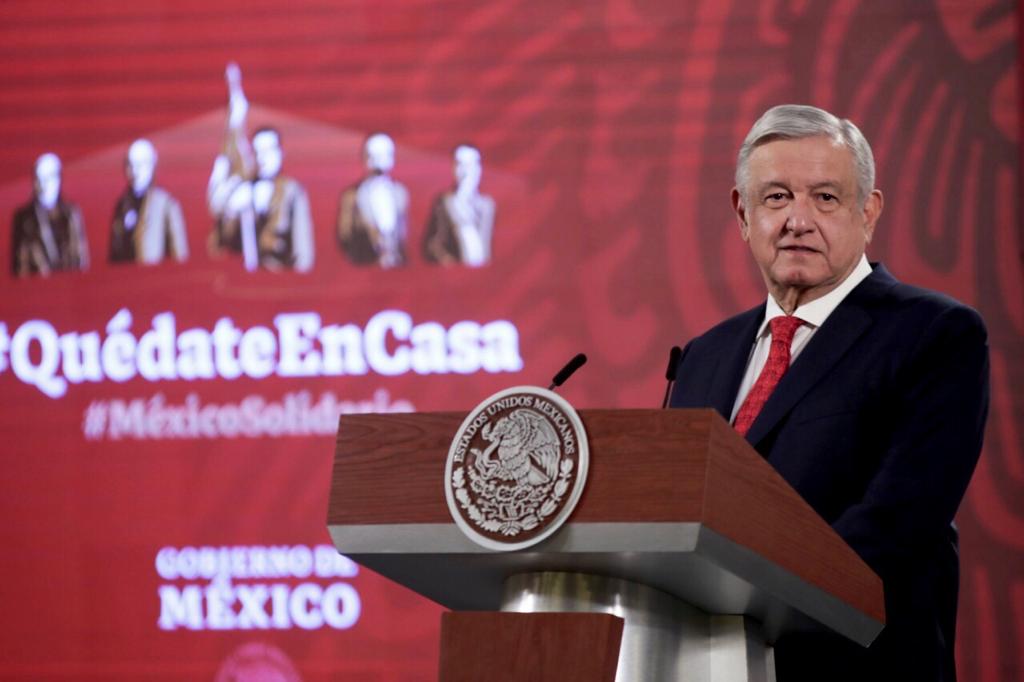 “No somos iguales”: López Obrador critica a MCCI y deja a SFP investigación sobre hijo de Bartlett
