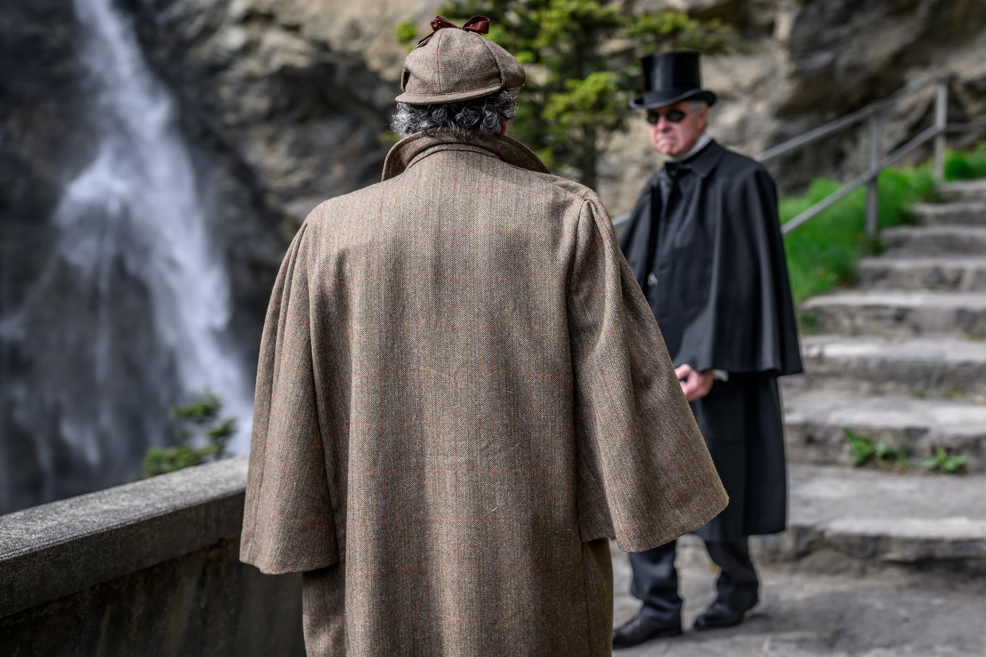 Sherlock Holmes vs. profesor Moriarty: fans recrearon el duelo m&aacute;s ic&oacute;nico de la literatura