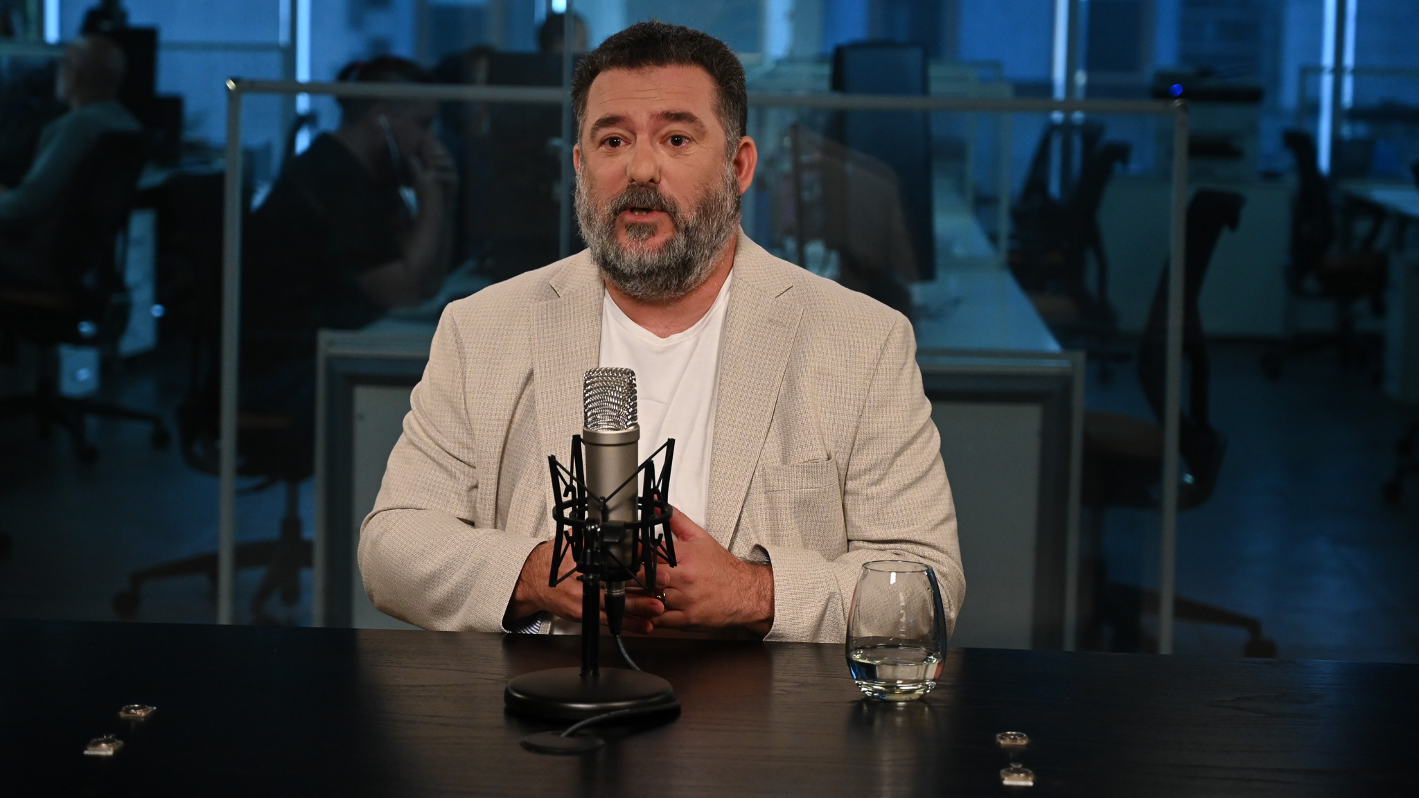 La víctima del ex fiscal Julio Castro cargó contra el juez Axel López: “Prioriza la situación del condenado”
