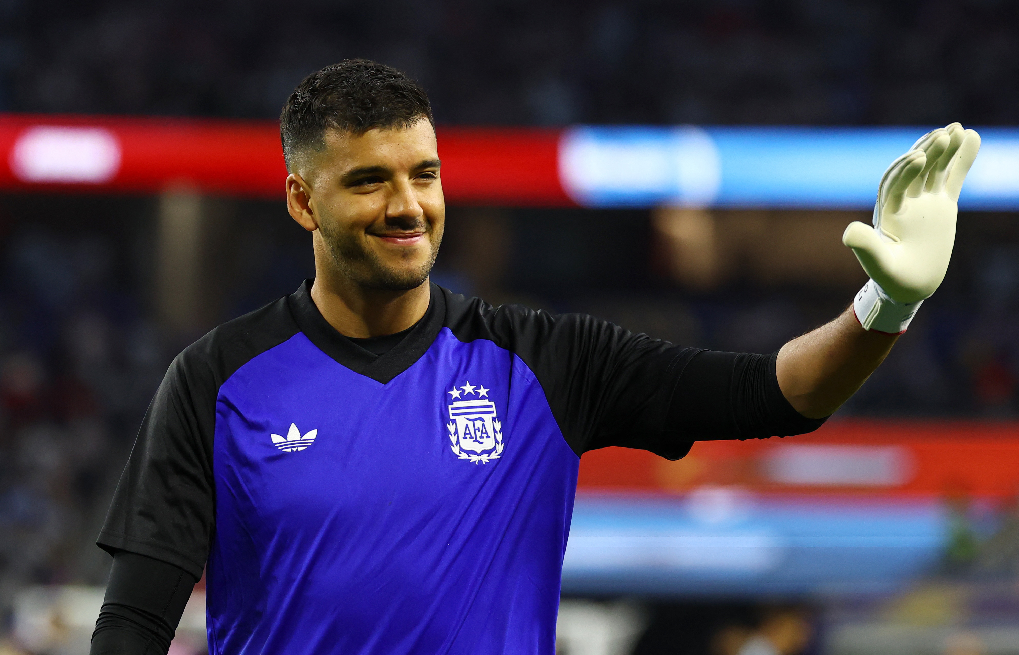 El arquero de la selecci&oacute;n argentina que Manchester City quiere fichar como alternativa de Gianluigi Donnarumma