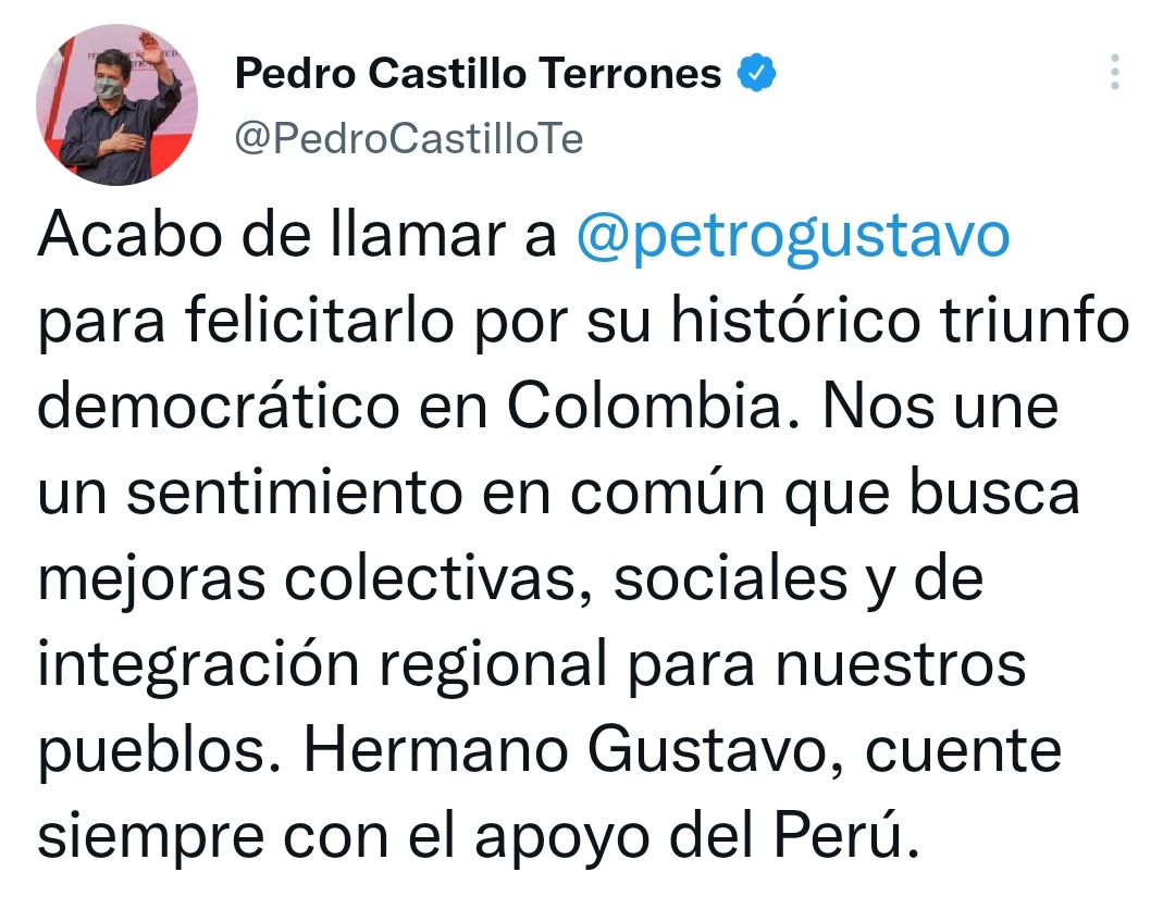 Pedro Castillo felicitó a Gustavo Petro por ser el nuevo presidente de Colombia. Captura: Twitter