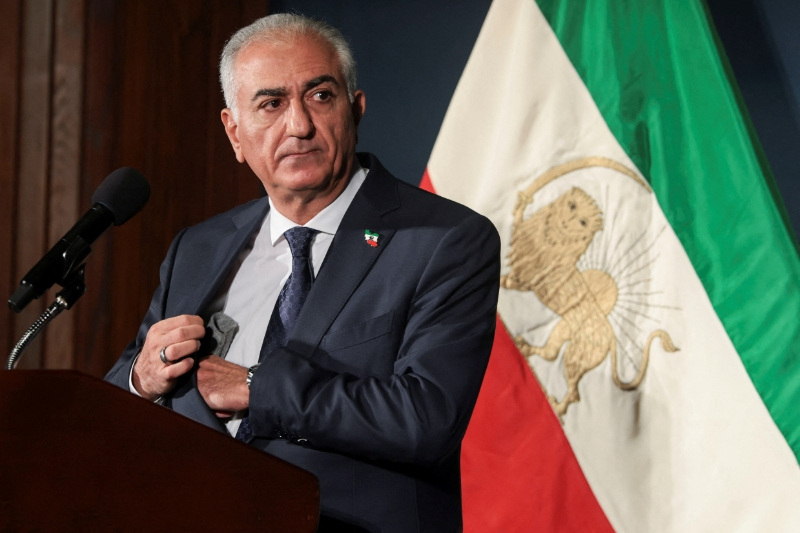 Reza Pahlavi exigi&oacute; a la Guardia Revolucionaria de Ir&aacute;n que abandone el poder: "Detengan sus cr&iacute;menes"