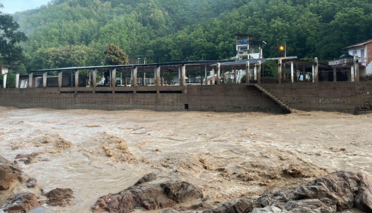 Las lluvias podrían provocar el desbordamiento de ríos. (GAD Portovelo)