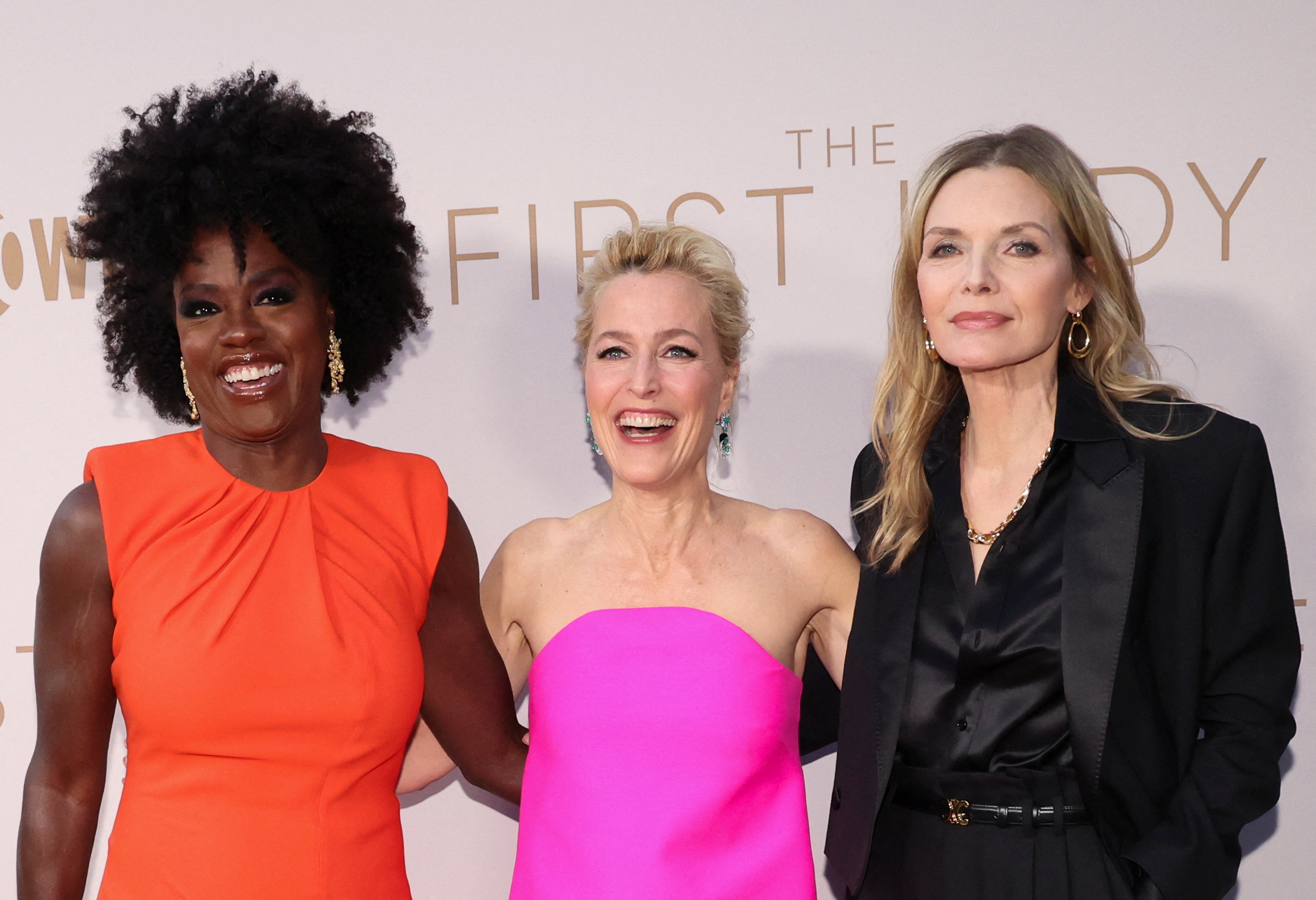Viola Davis, Gillian Anderson and Michelle Pfeiffer at the series premiere "The First Lady".  REUTERS/Mario Anzuoni