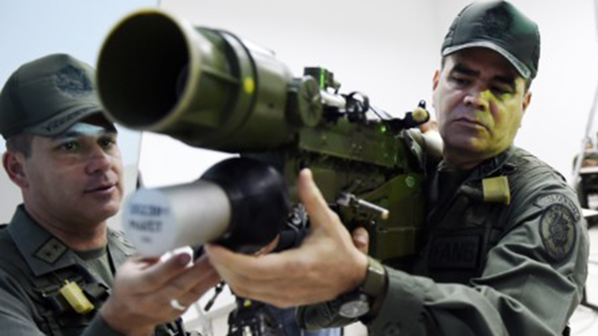 La FANB cuenta con armas poderosas pero no cumple con la defensa del territorio y la soberanía (AFP)