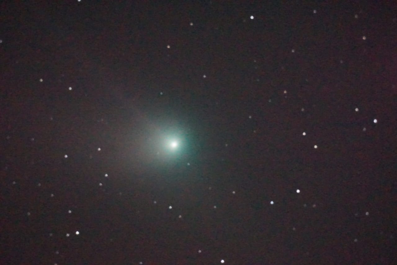 Cometa Verde UNAM (IRyA UNAM)