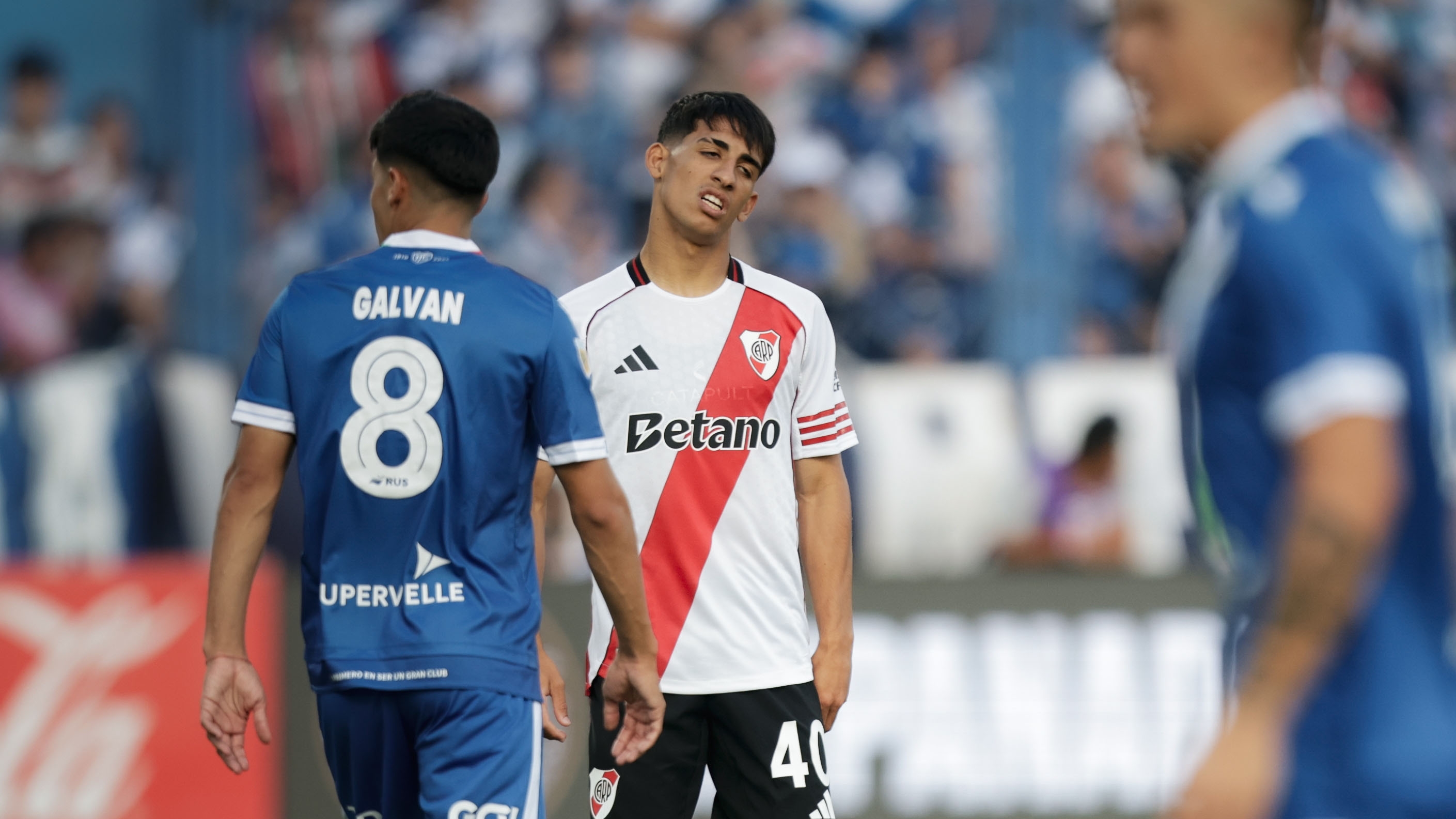 La deuda total del sector público nacional bajó en octubre por sexto mes consecutivo