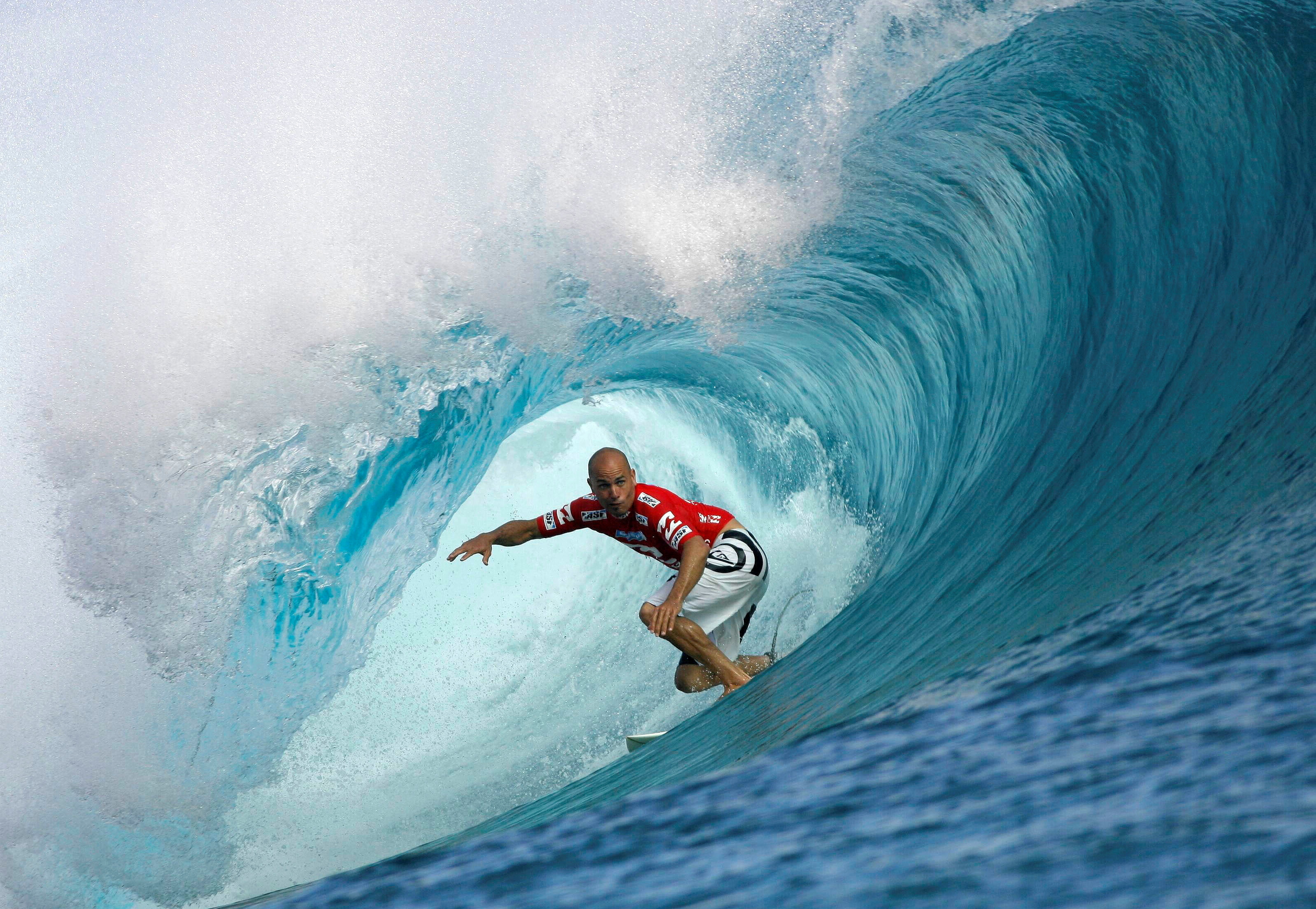 Imagen de archivo de una surfista durante una competencia en USA (Foto: REUTERS/Joseba Etxaburu (FRENCH POLYNESIA))