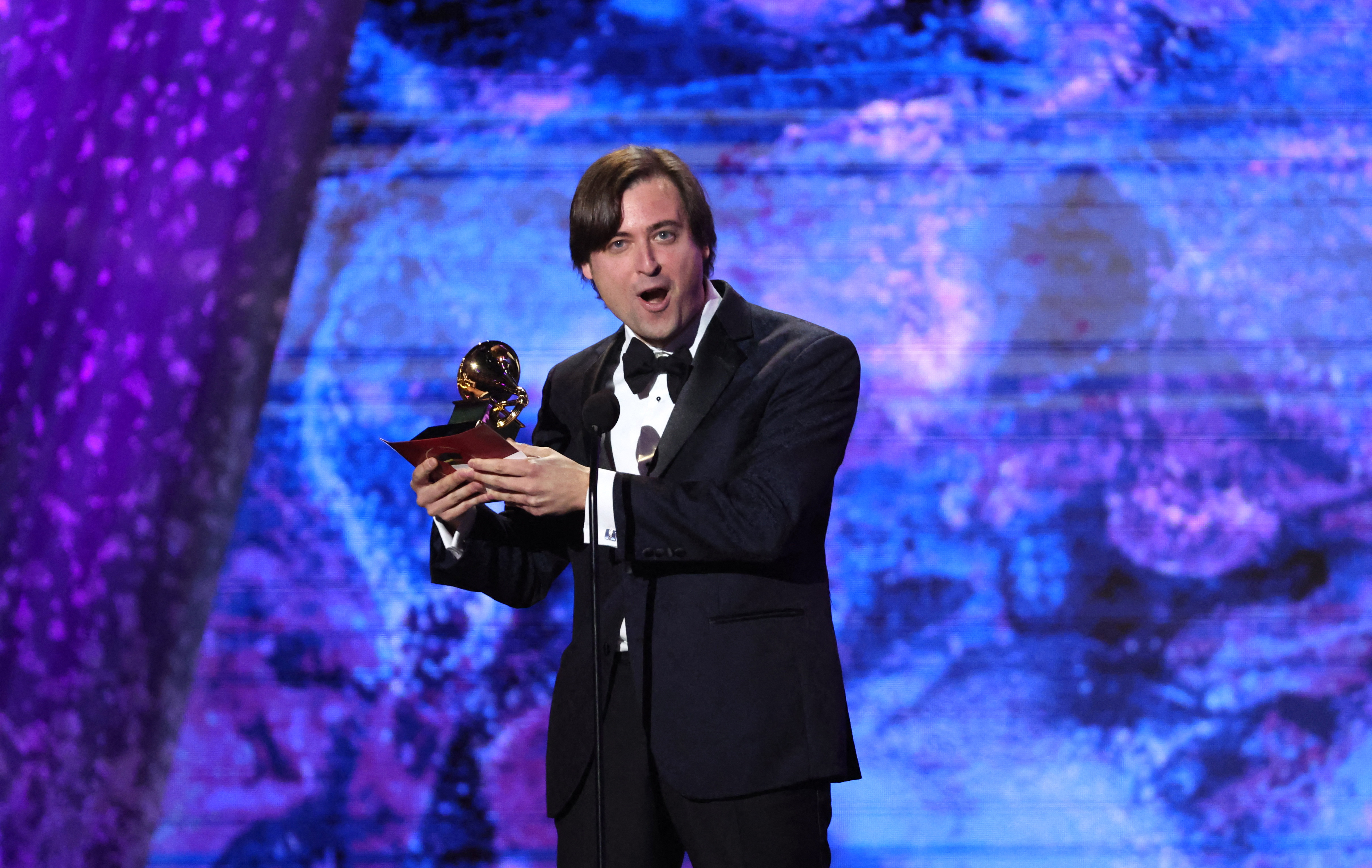 Premios Grammy 2023:  Michael Repper fue galardonado con la Mejor Interpretación Orquestal