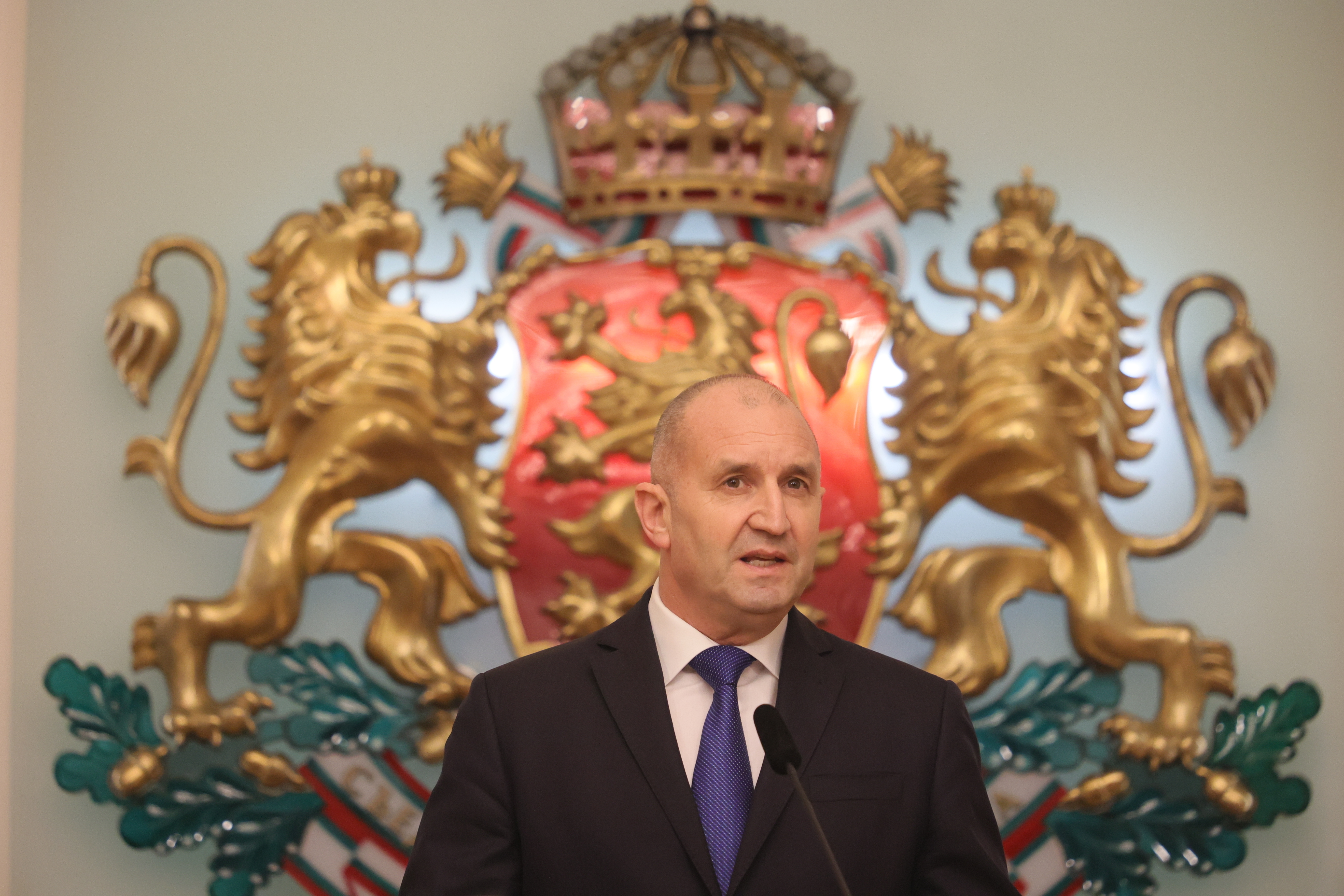 Crisis política en Bulgaria: renunció el presidente Rumen Radev