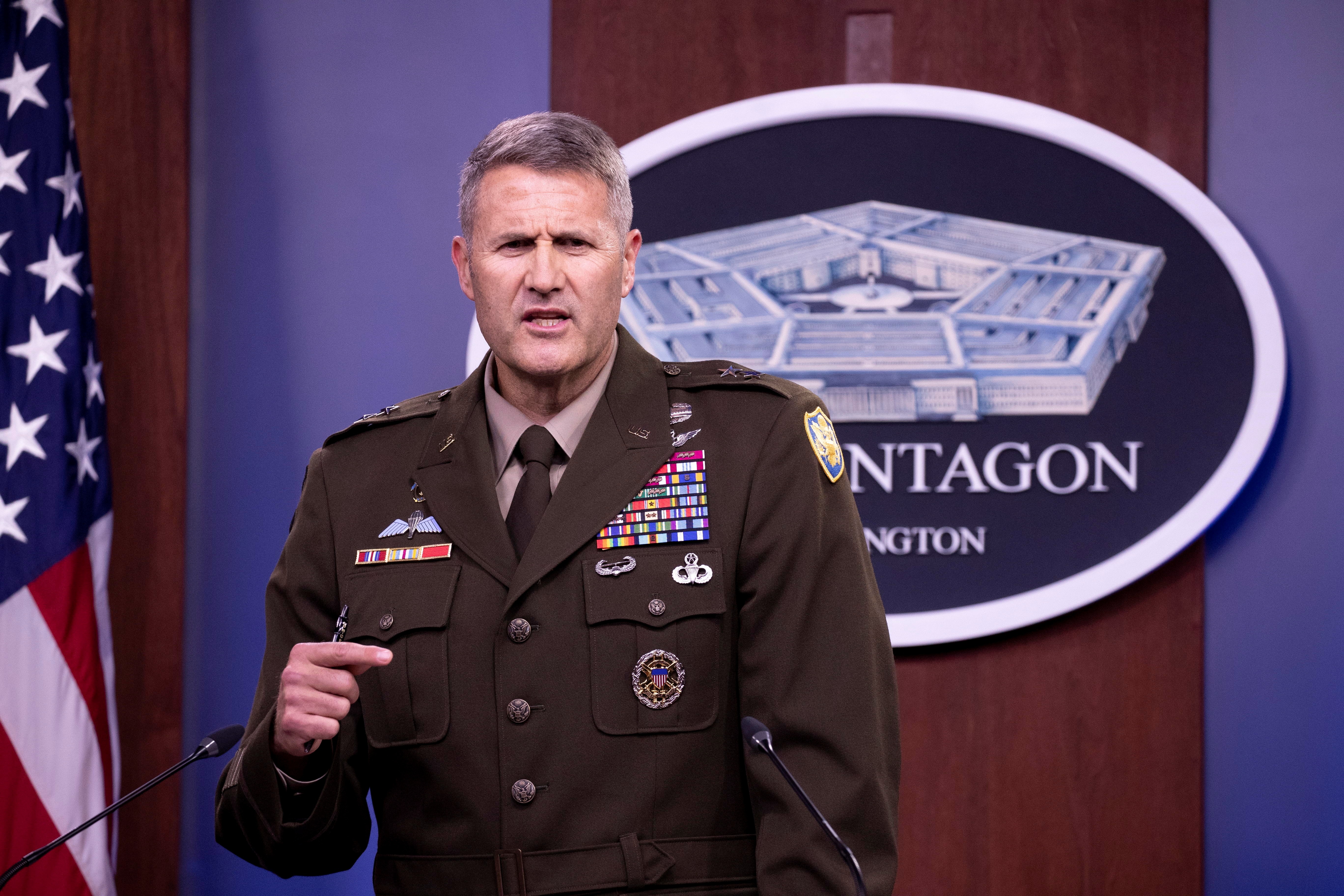 El vicedirector de Logística del Estado Mayor, el general Hank Taylor: "Solo hubo un único suicida con una bomba” (Foto: EFE)