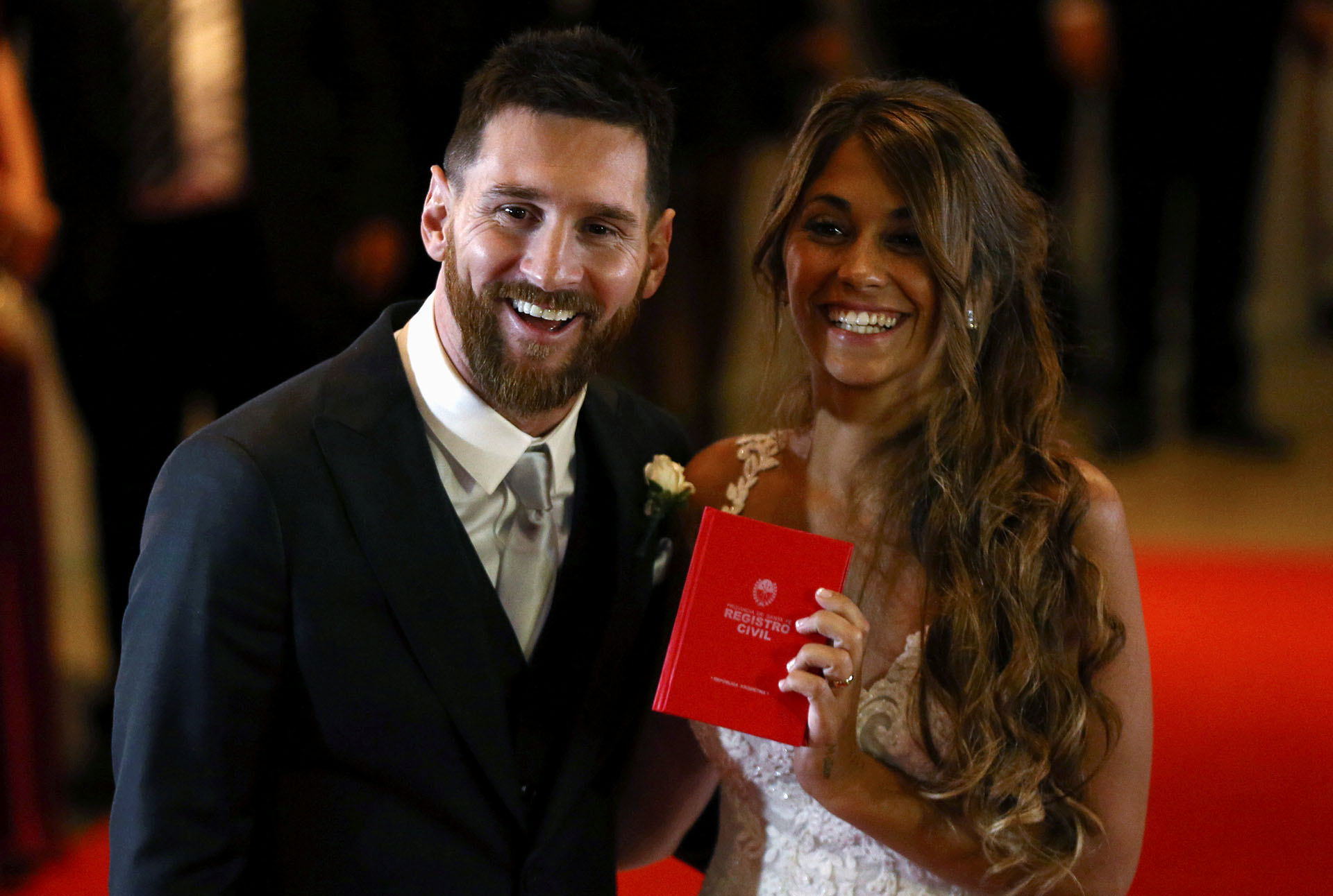 Lionel Messi y Antonela Roccuzzo se casaron en Rosario el 30 de junio de 2017 (REUTERS/Marcos Brindicci)