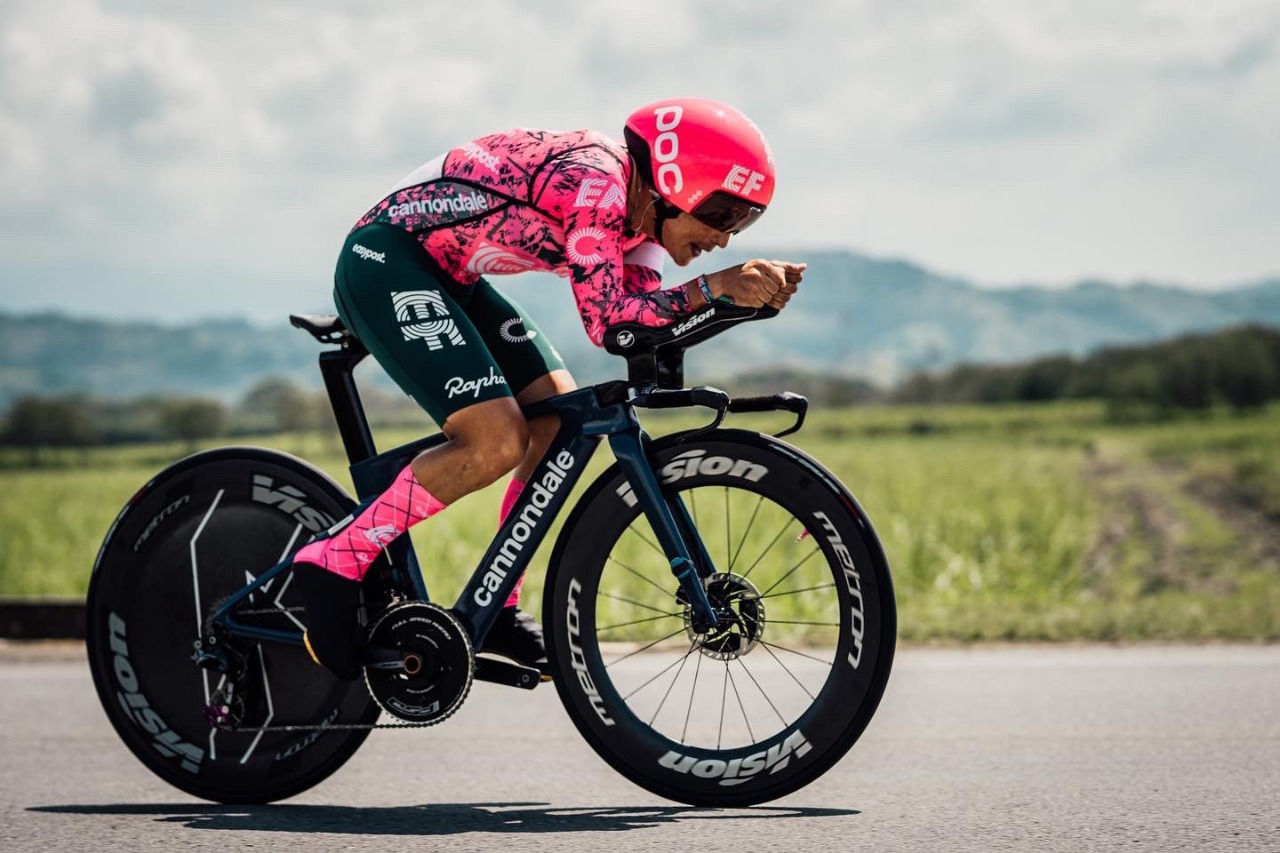 エステバン シャベスはアルプスのツアーで最高のコロンビア人であり続ける Infobae