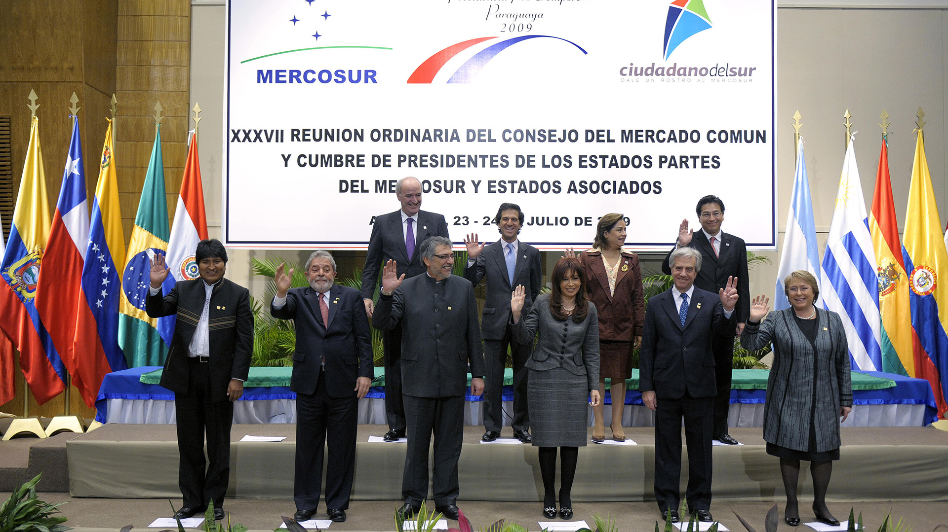 Cumbre del Mercosur y países asociados, en 2009