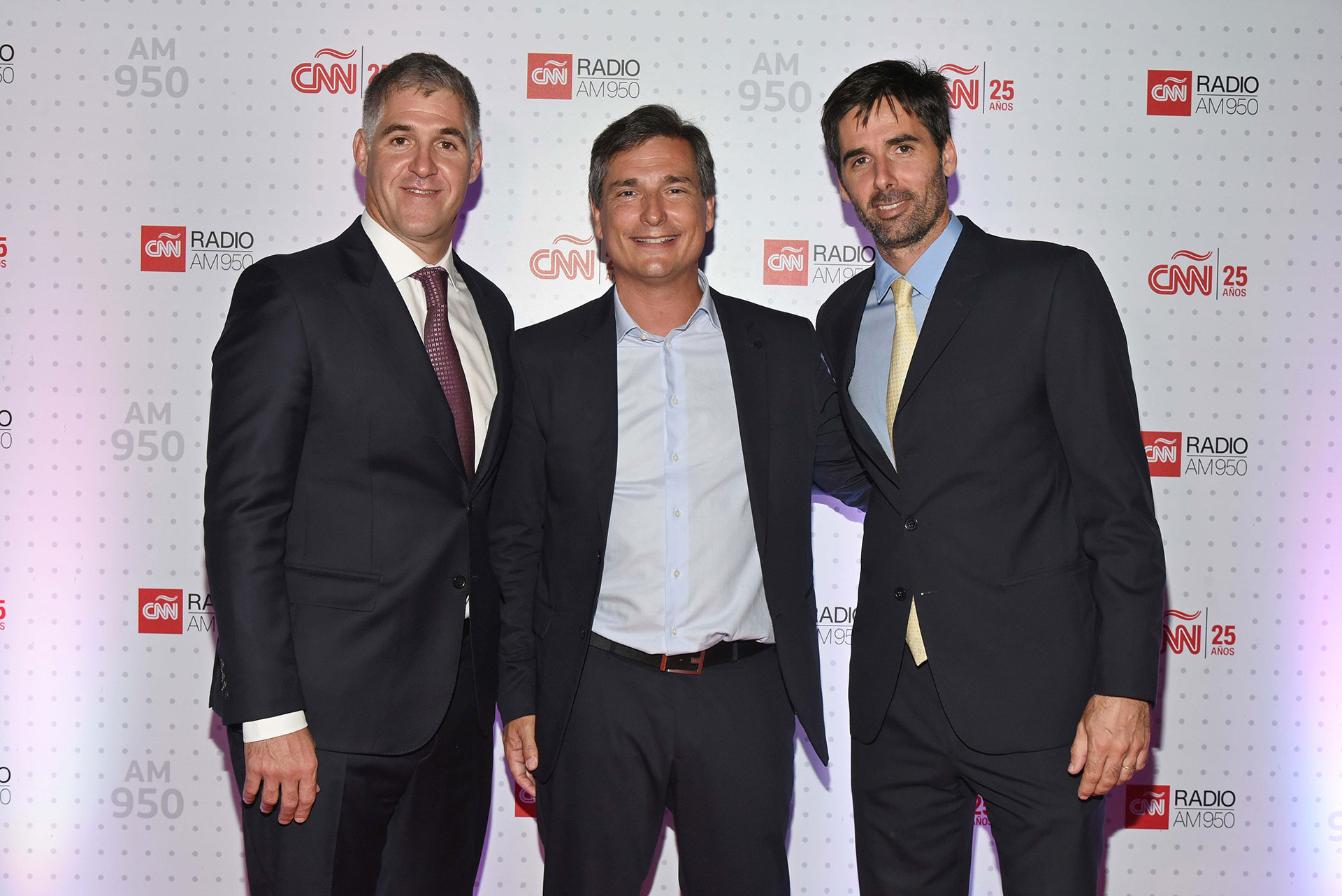 Miguel de Achával (Dagma) y Santiago Gándara (BetWarrior) junto a Felipe De Stefani 
