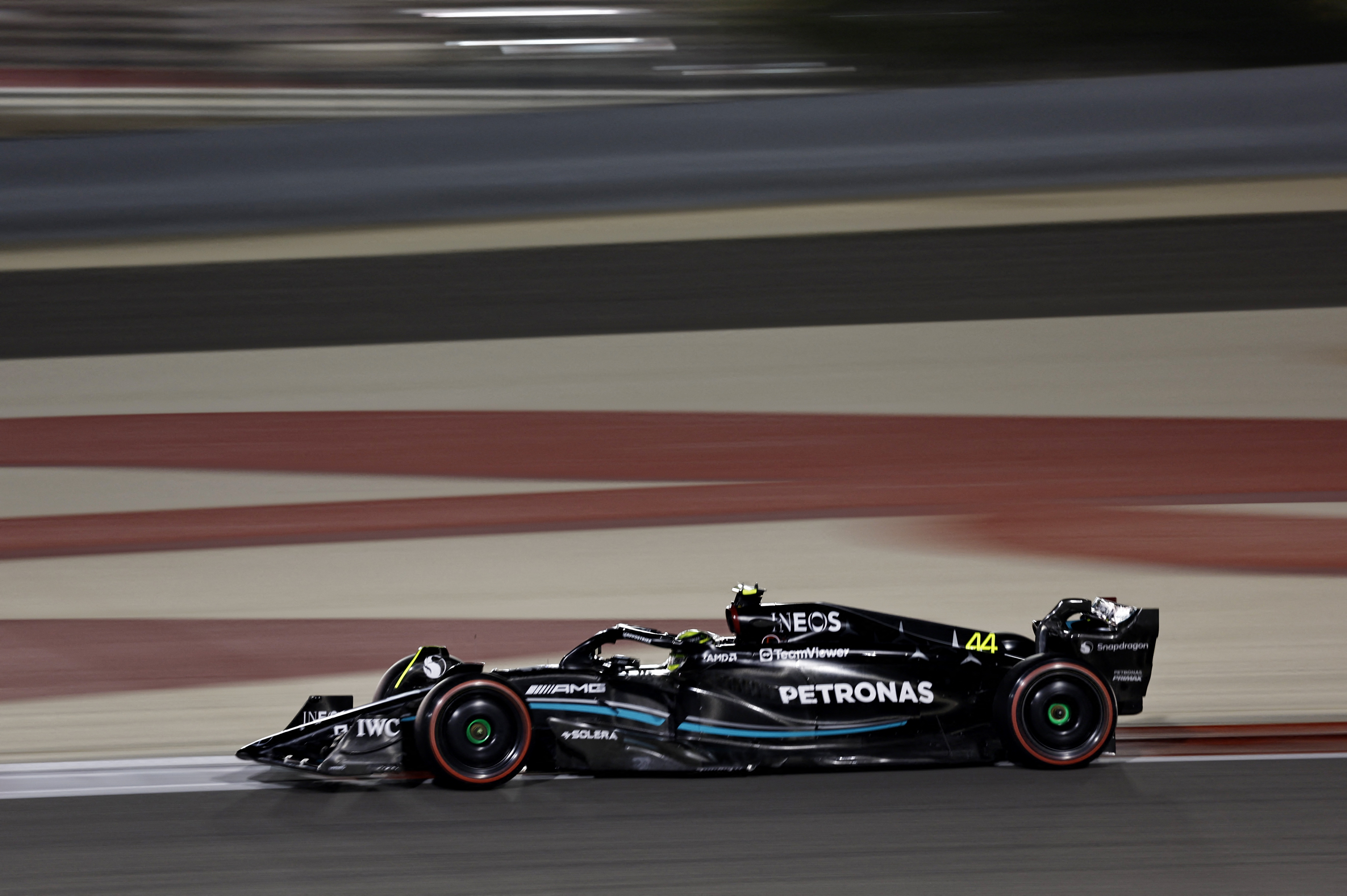 El Mercedes W14 (REUTERS/Hamad I Mohammed)