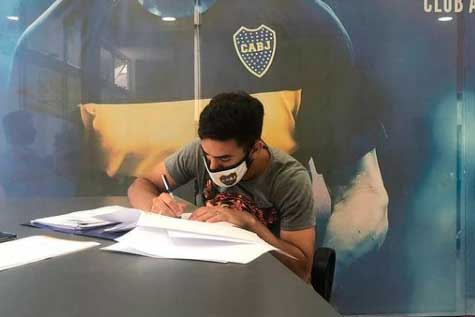 Alexander Fernández firmó contrato en Boca y pasó a préstamo a Deportivo Español