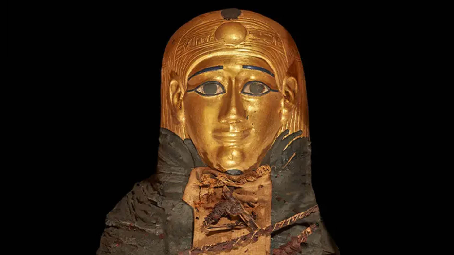 La momia tiene 2.300 años de antigüedad (Frontiers in Medicine y Museo Egipcio de El Cairo)