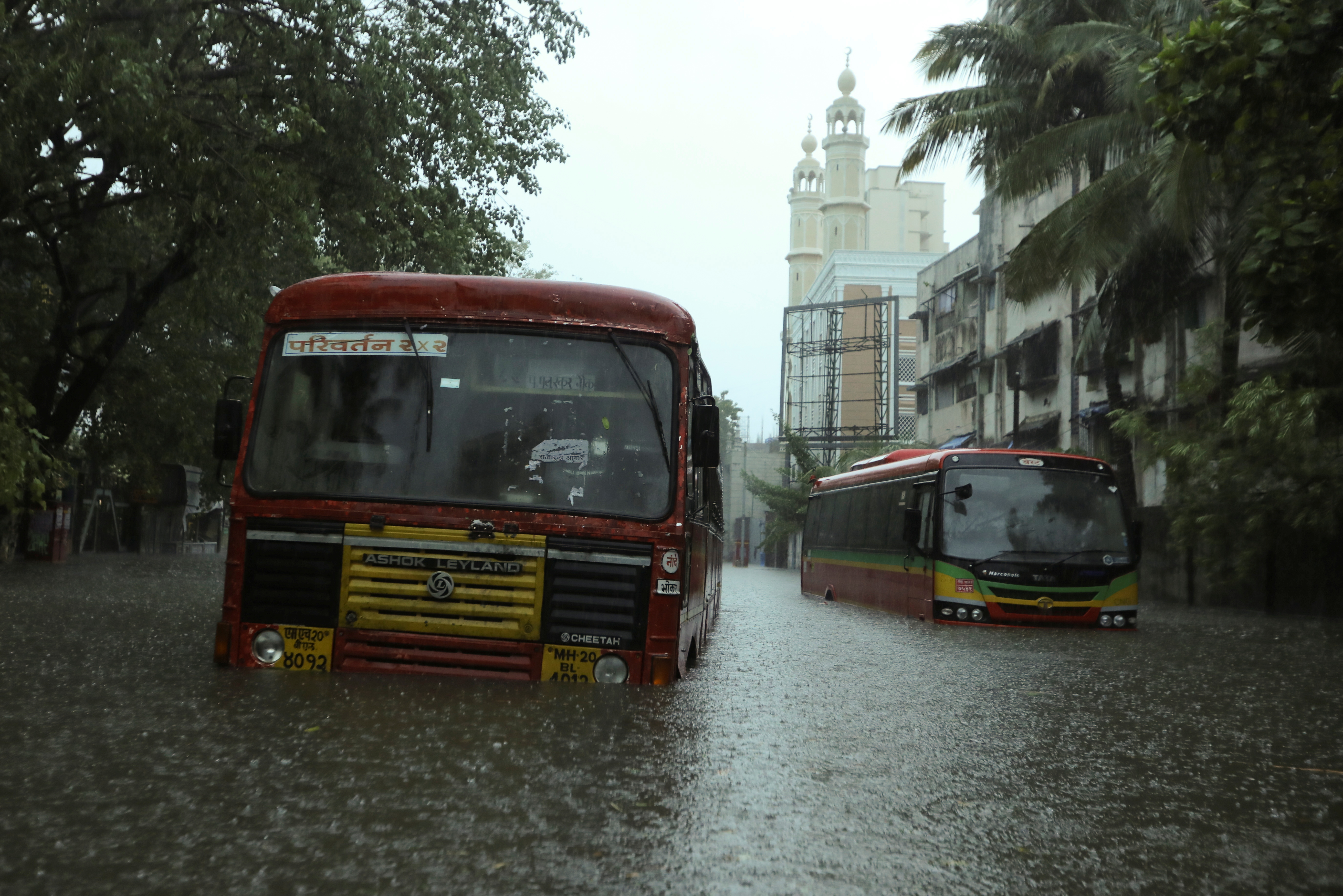 Inundación en Mumbai, India, May 17, 2021. REUTERS/Francis Mascarenhas REFILE - QUALITY REPEAT