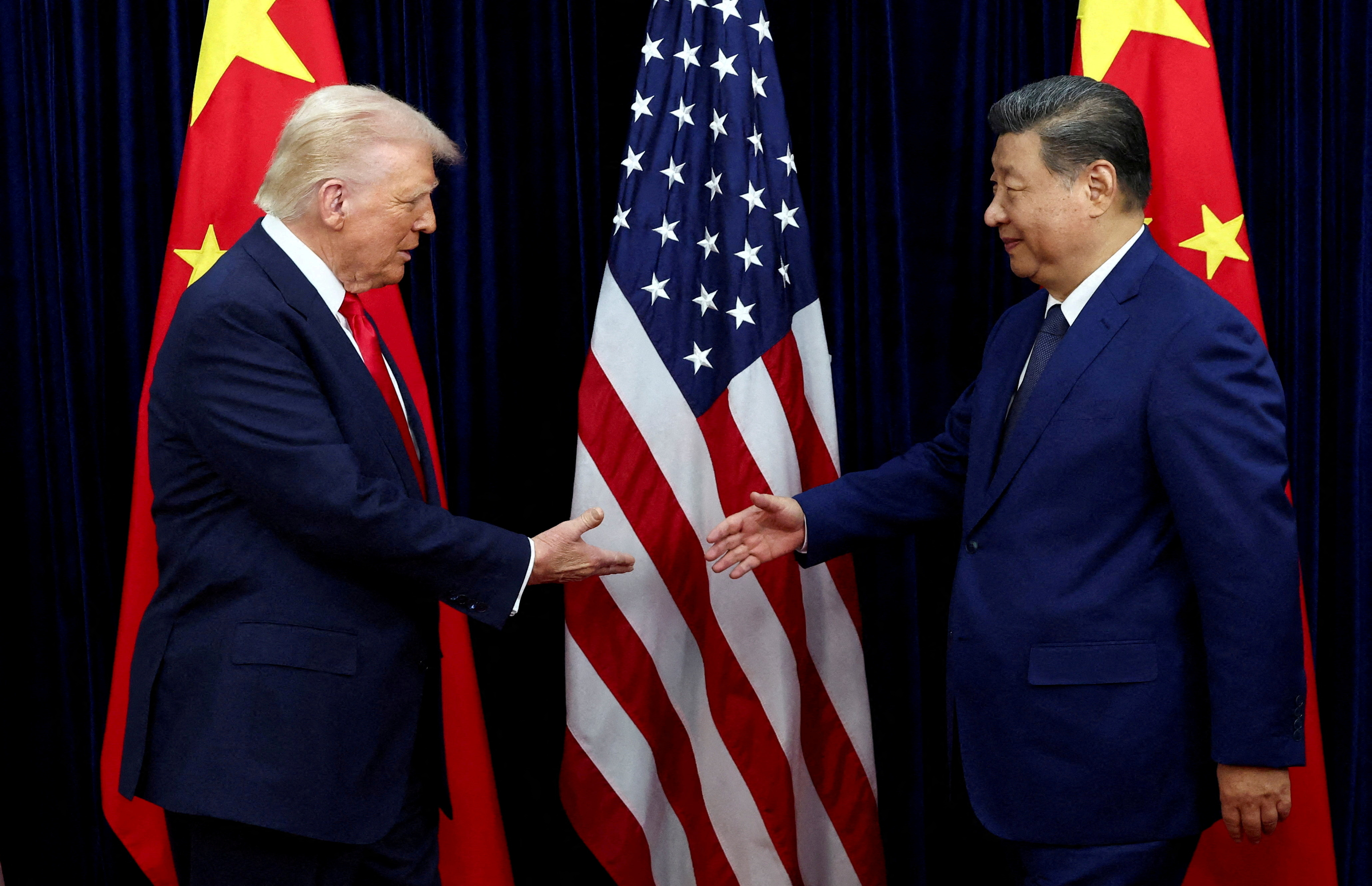 Donald Trump viaja rumbo a Beijing para reunirse con el presidente chino Xi Jinping