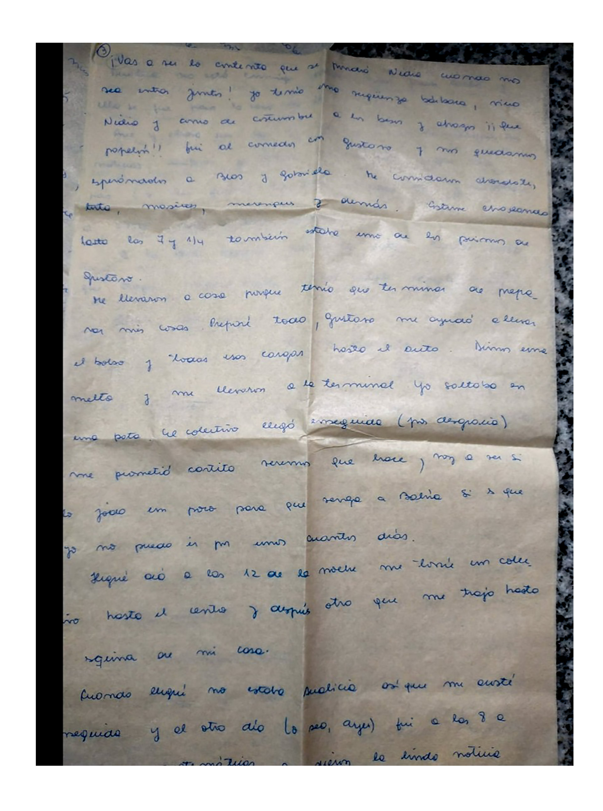 Foto página 3 de la carta adolescente de María Jesús a su amiga en la que habla de Gustavo, su actual pareja._