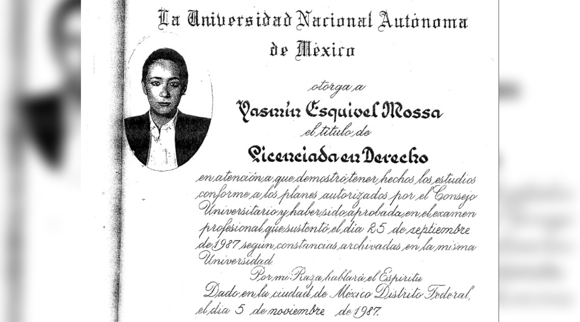 El título de Yasmín Esquivel fue otorgado en 1987 (Senado de la República)