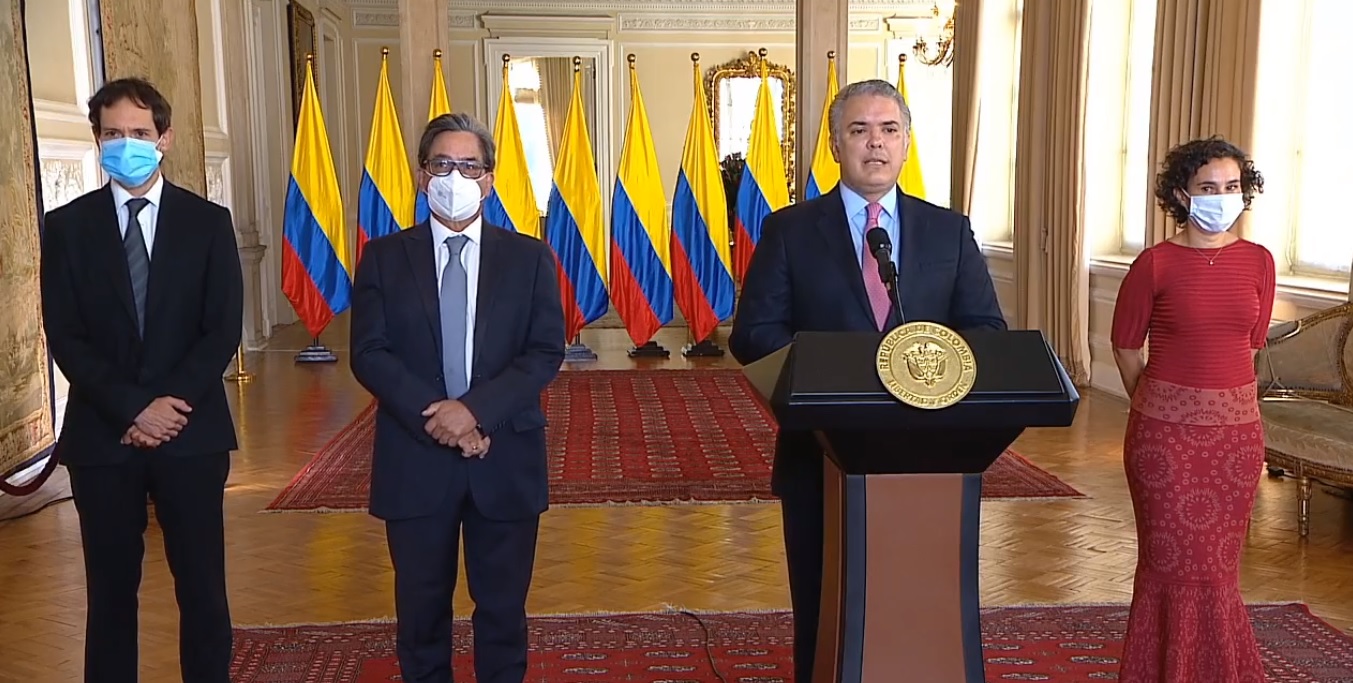 A través de la cuenta de Twitter de la Presidencia de Colombia, Duque aseguró que Mauricio Villamizar y Bibiana Taboada son los nuevos codirectores del Banco de la República.