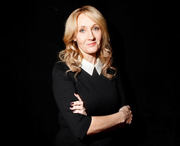 J. K. Rowling será productora ejecutiva de la nueva adaptación de los libros. (REUTERS/Carlo Allegri)