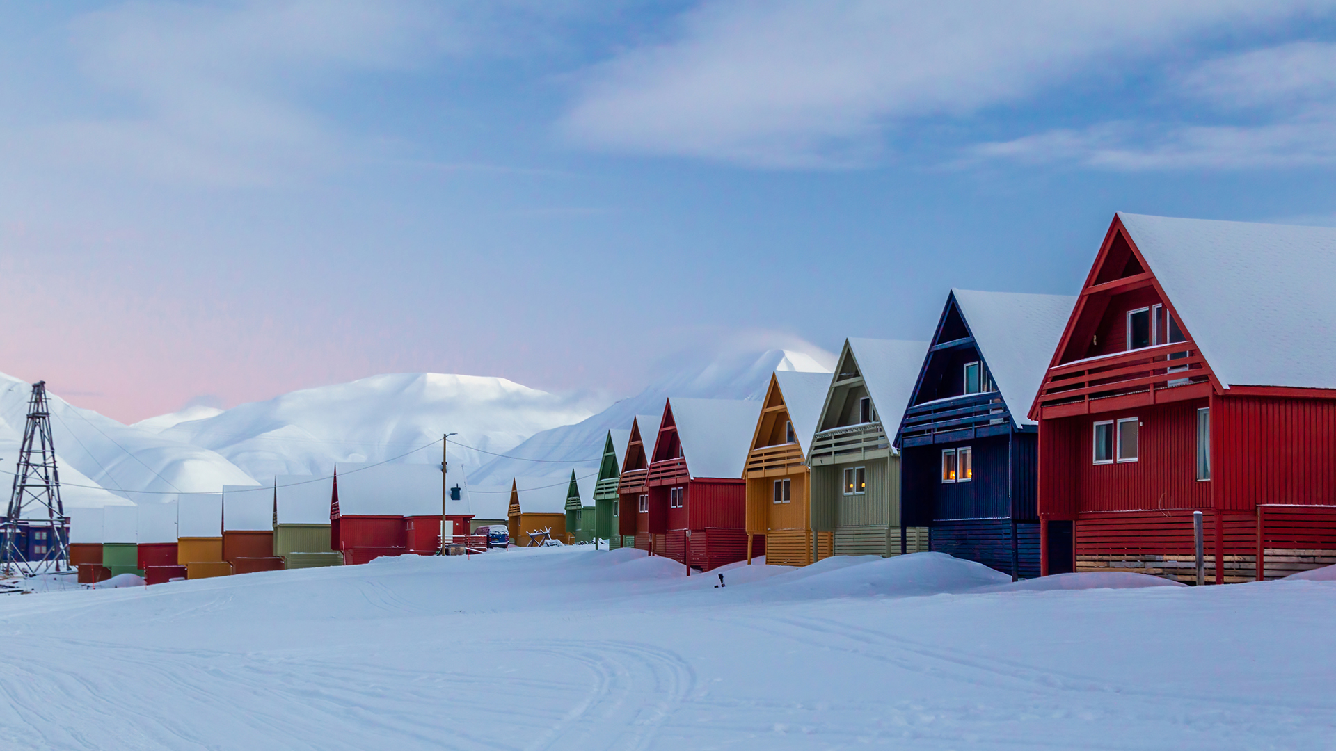 El drama clim&aacute;tico que vive un pueblo de Europa: glaciares que retroceden, agua contaminada y casas en riesgo por avalanchas