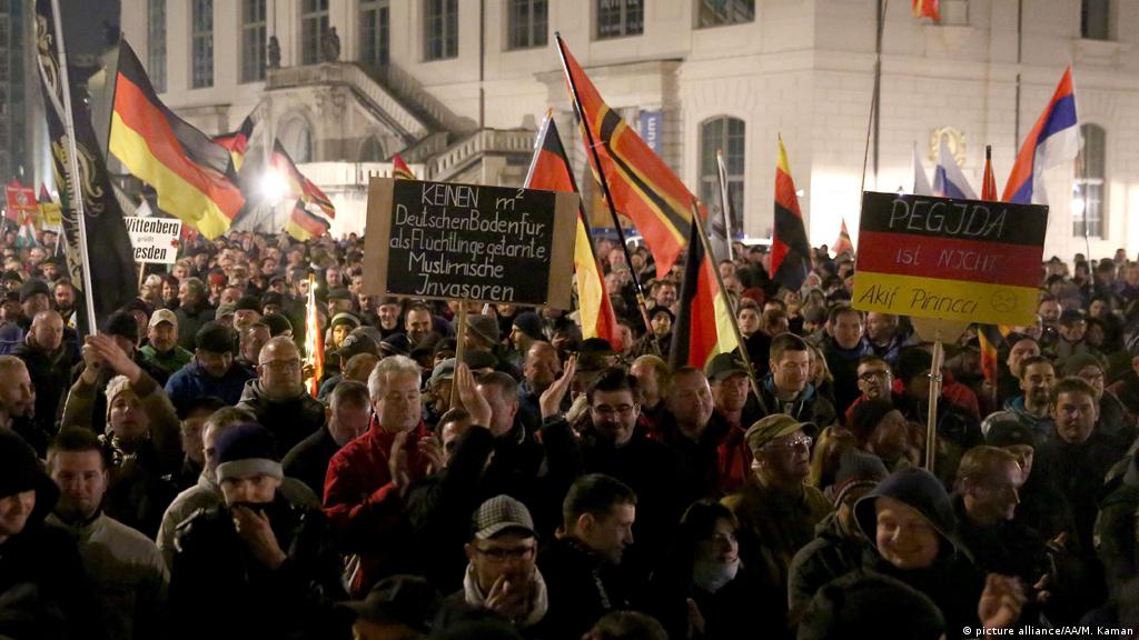 Protests in Berlin against inflation and rising fuel prices.  Germans lived for 20 years with low gas prices from Putin's Russia.  (AP)