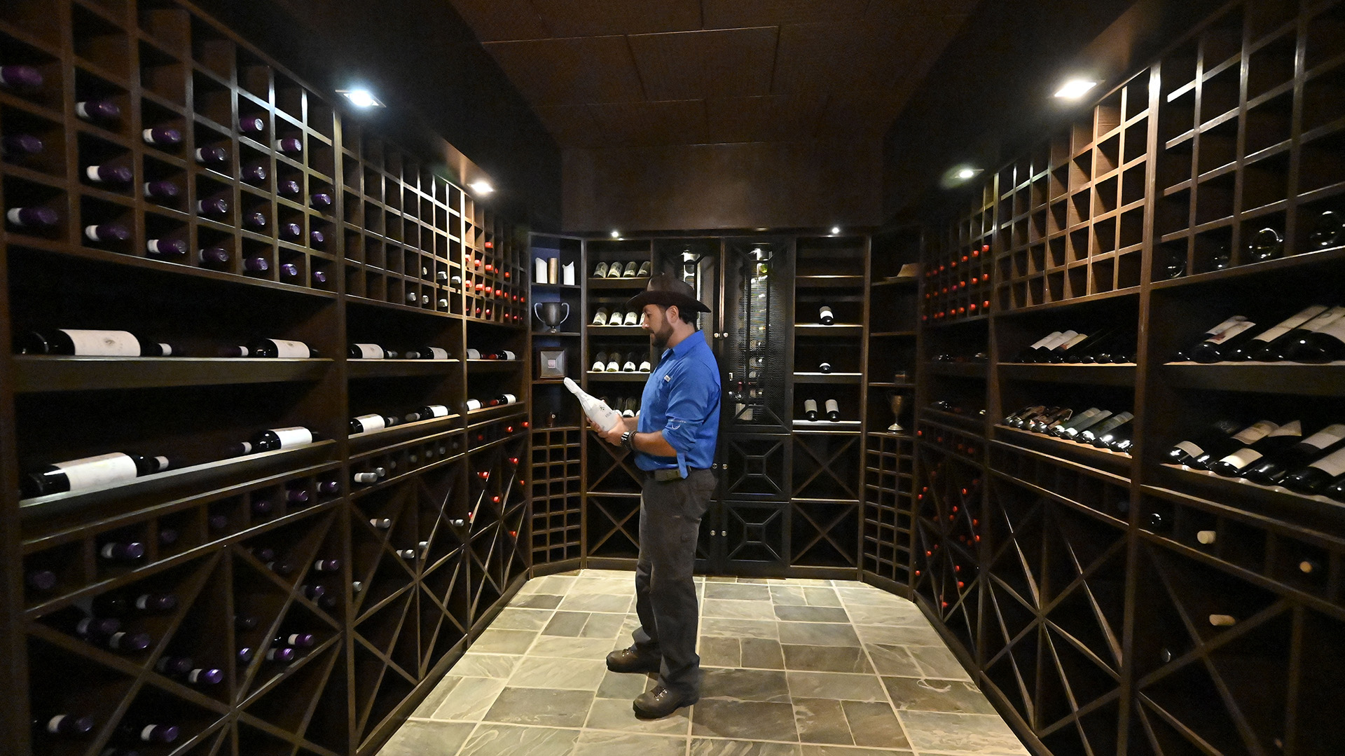 Helmut Kohlberg, director de la bodega Kolhlberg en el vallde Concepción.