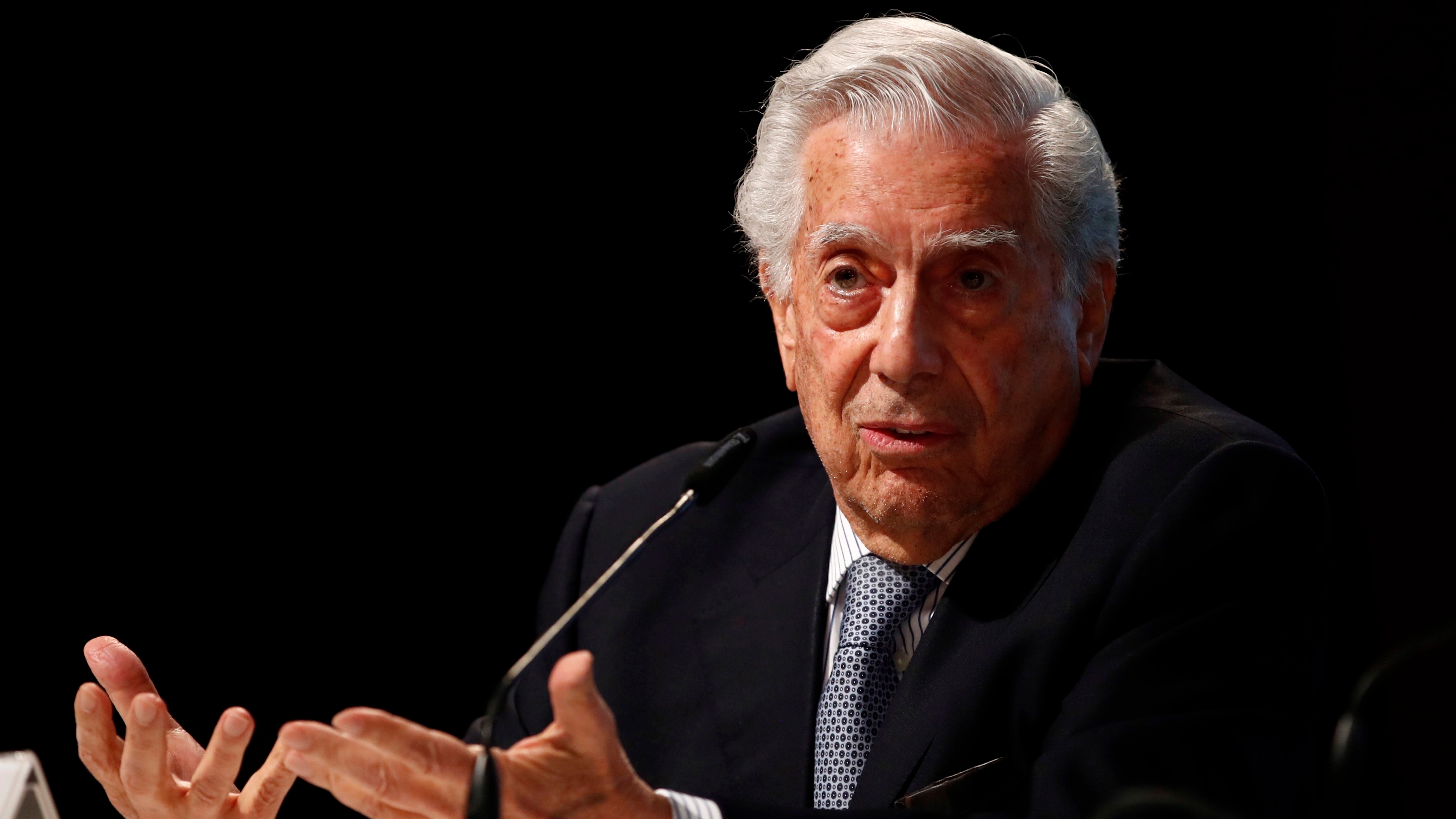 El escritor hispano-peruano Mario Vargas Llosa. EFE/Javier López/Archivo
